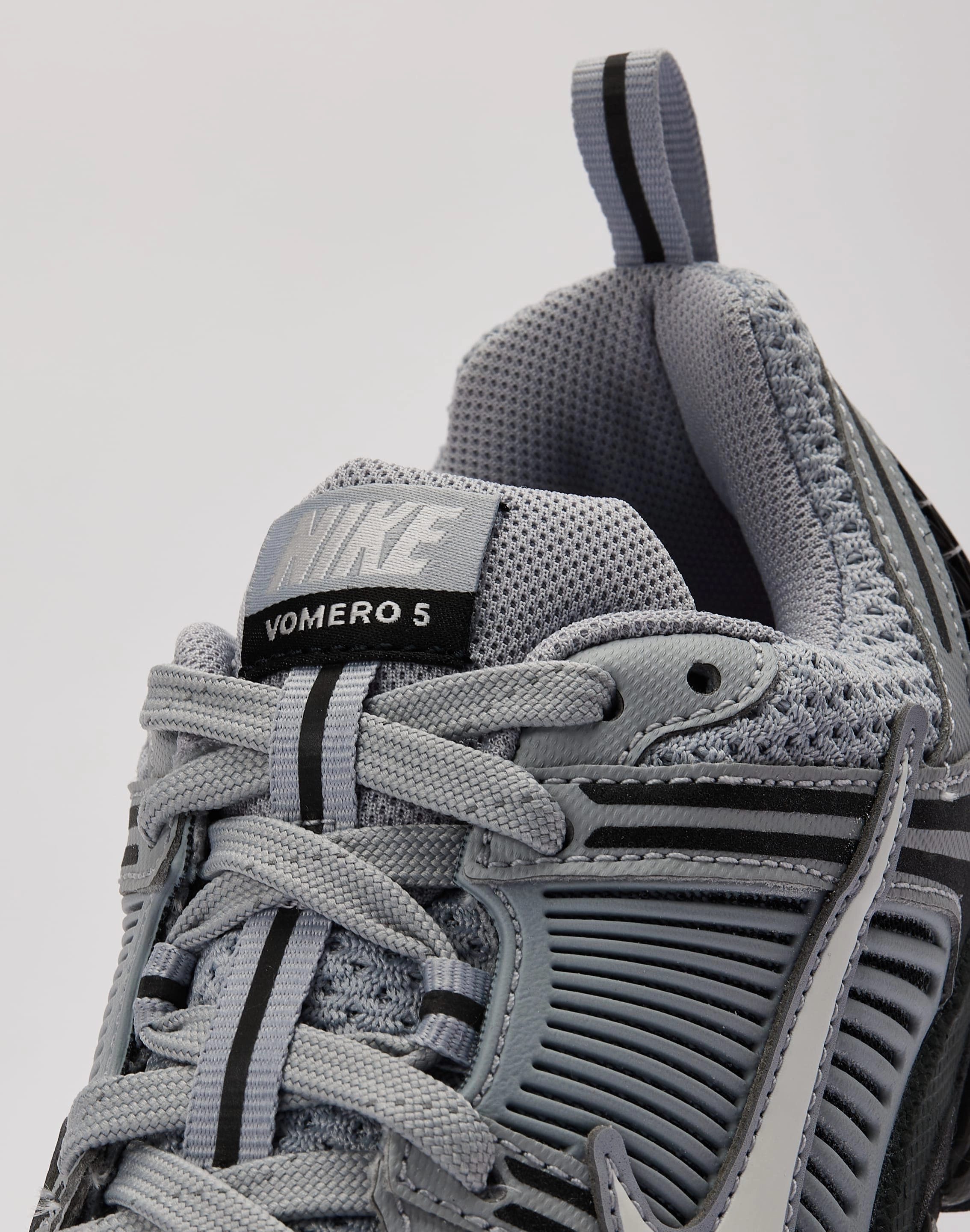 Nike Vomero 5 Grade-School sunny - day shoes autumn shoes