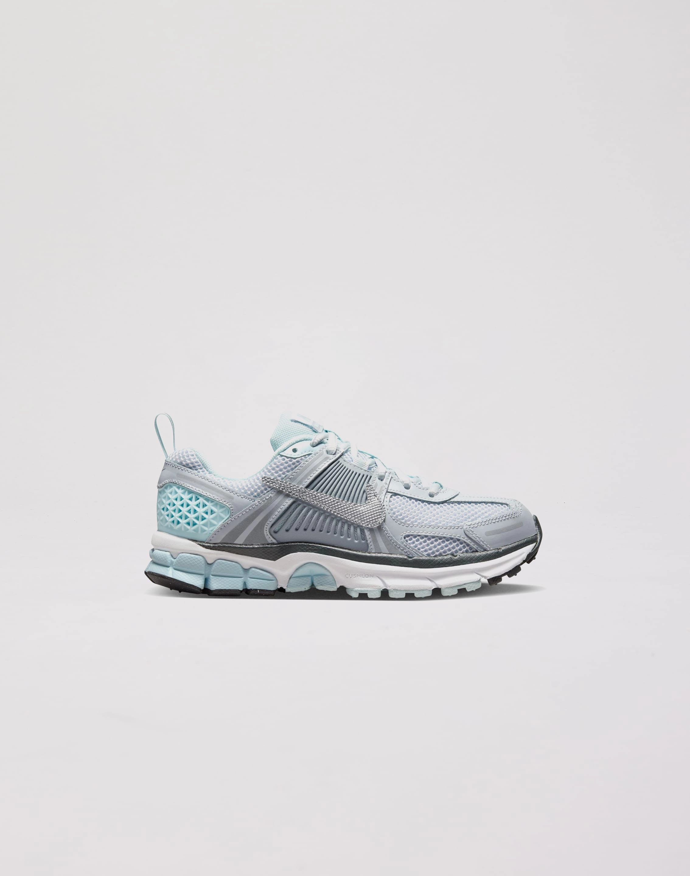 Nike Vomero 5 Grade School Kids' "Pure Platinum/Metallic Silver" Reinforced toe cap