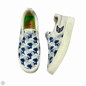 Stable platform Urban Touch Shoes Sneakers By Cariuma In Blue & White, Size: 8.5