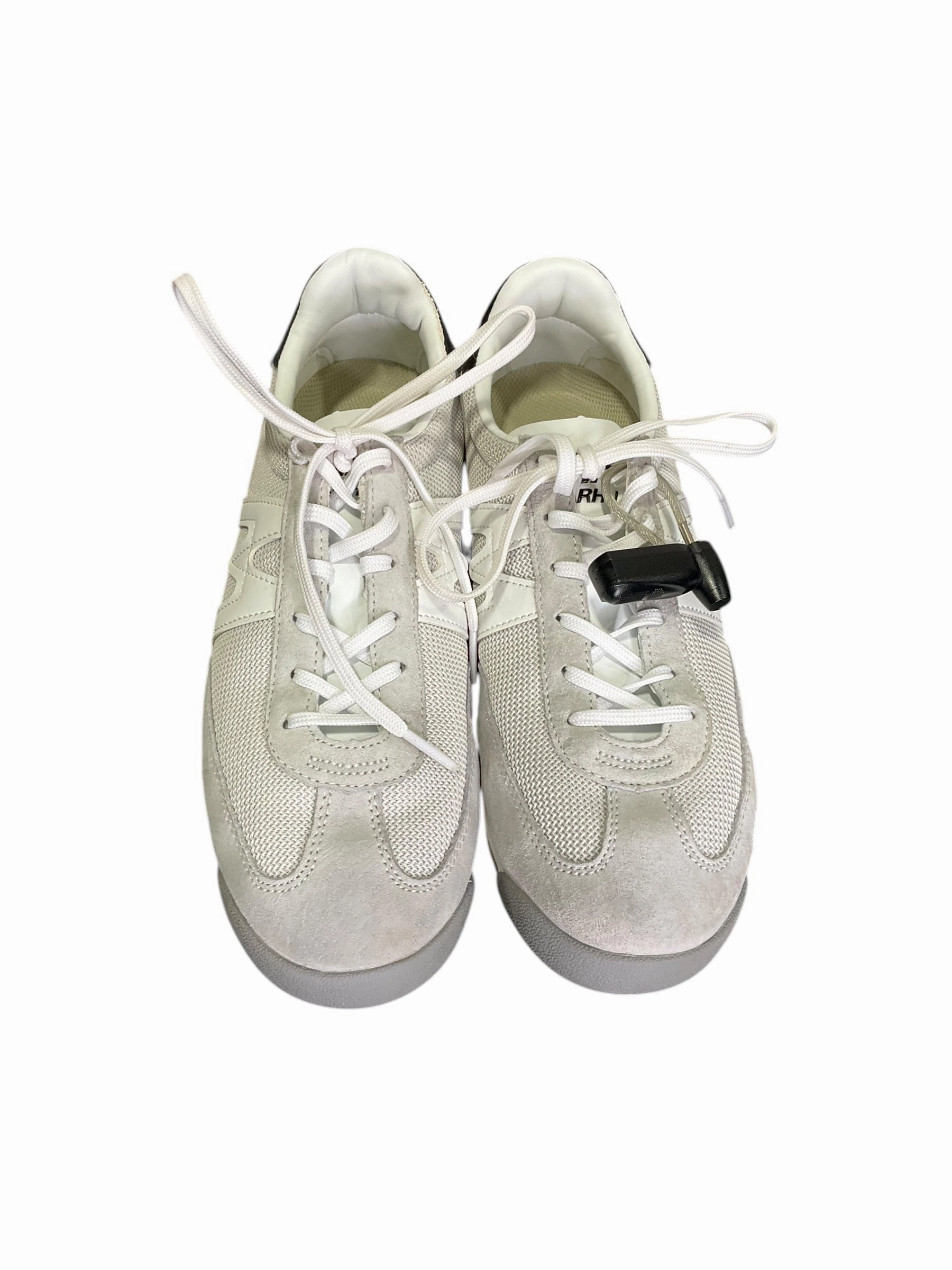 Shoes Sneakers By Cmc In Grey, Size: 6.5 Slip Friendly