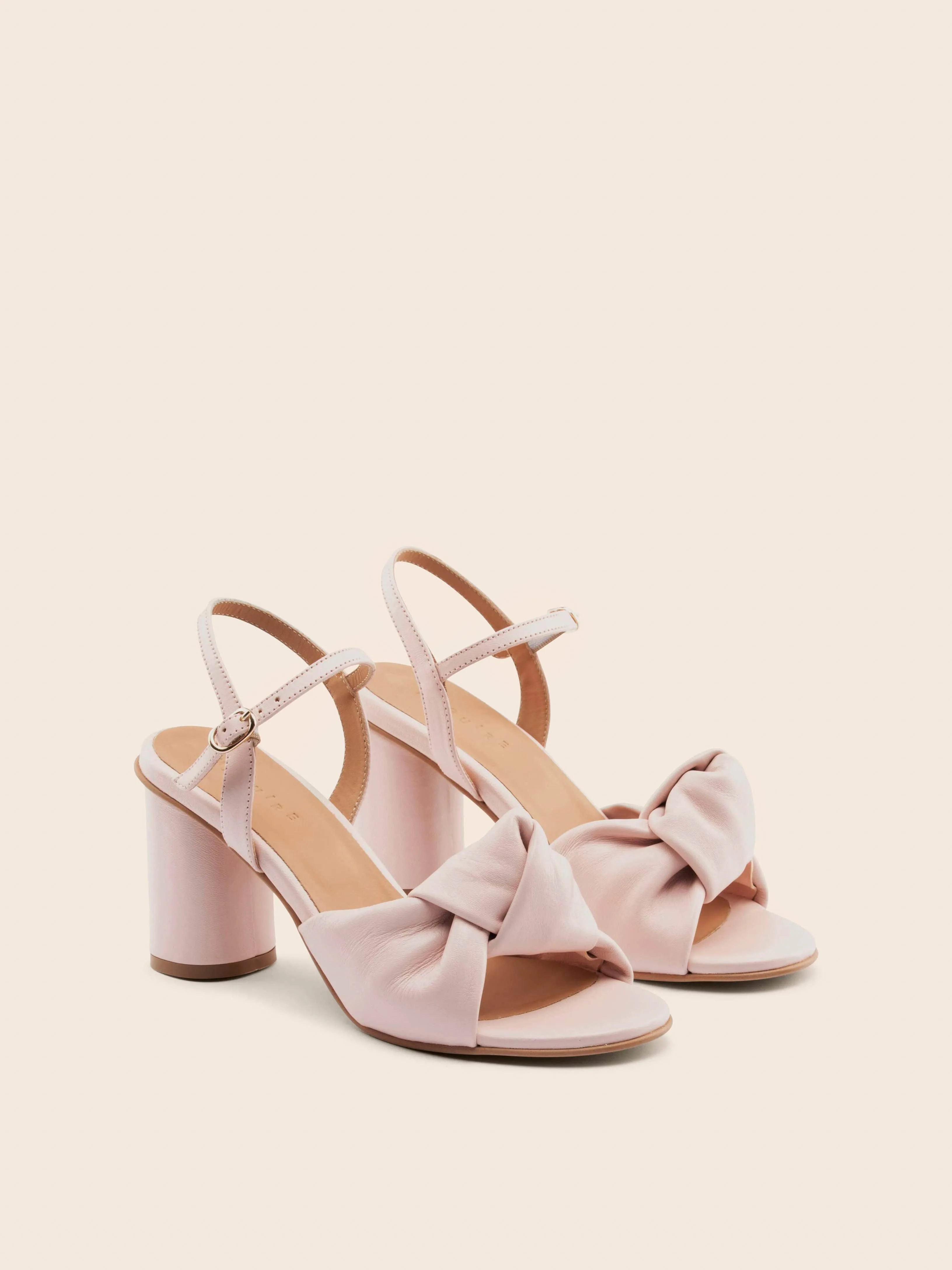 Noto Blush Heel Classic Sandals