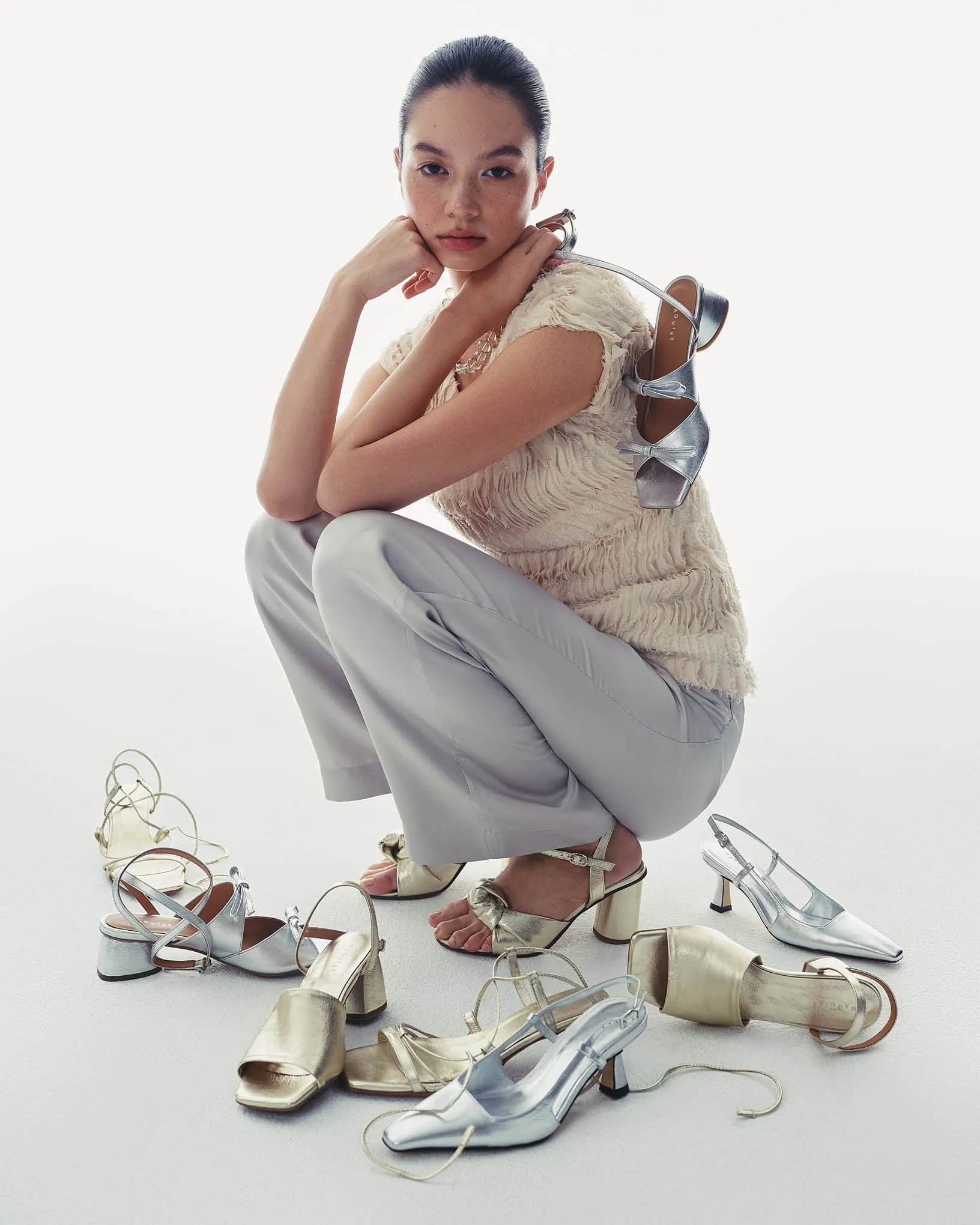 Paris Vibe Square Cut Noto Gold Heel