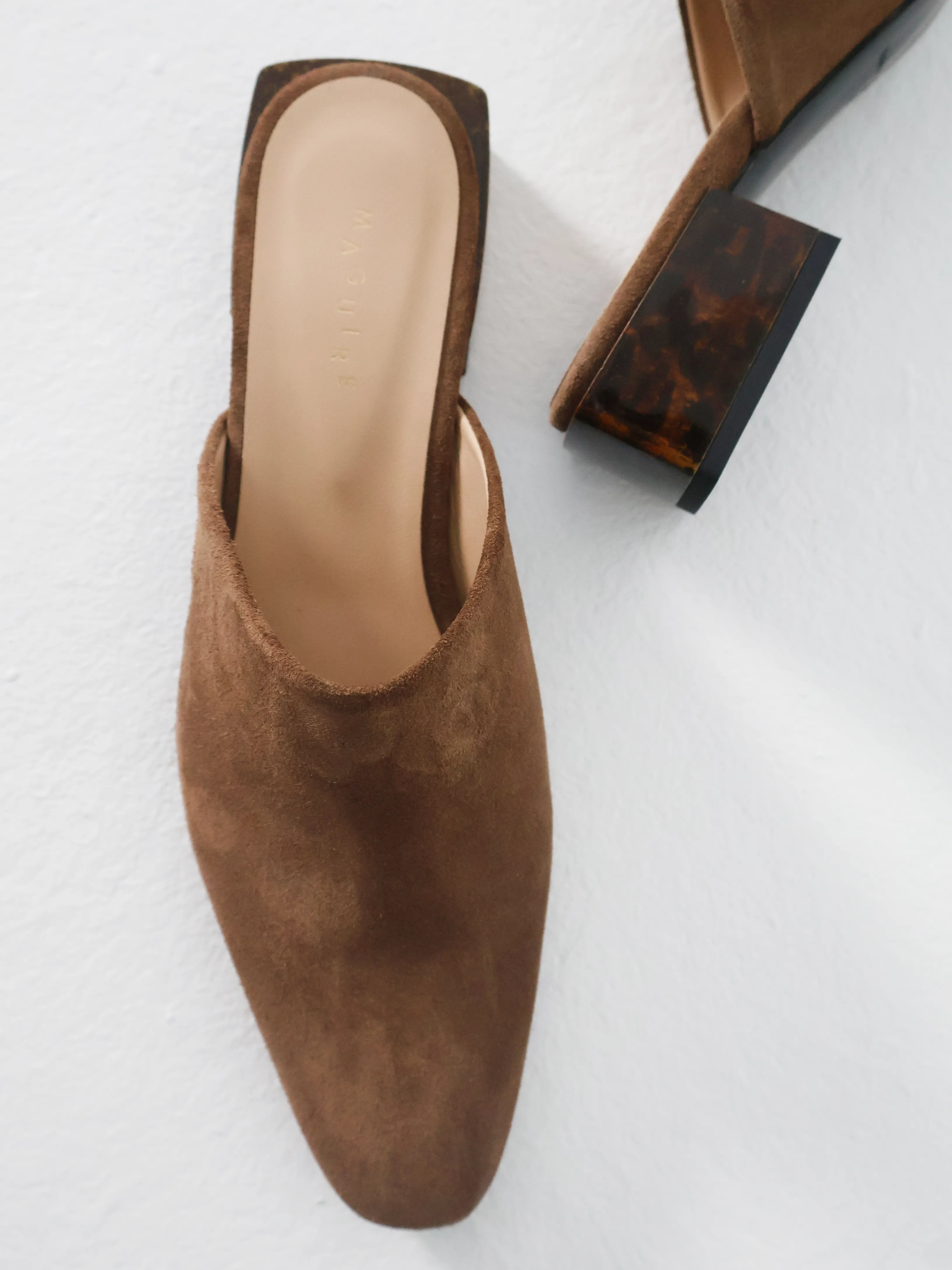 Sleek Dress Shoes Light Spark Navio Tan Suede Mule
