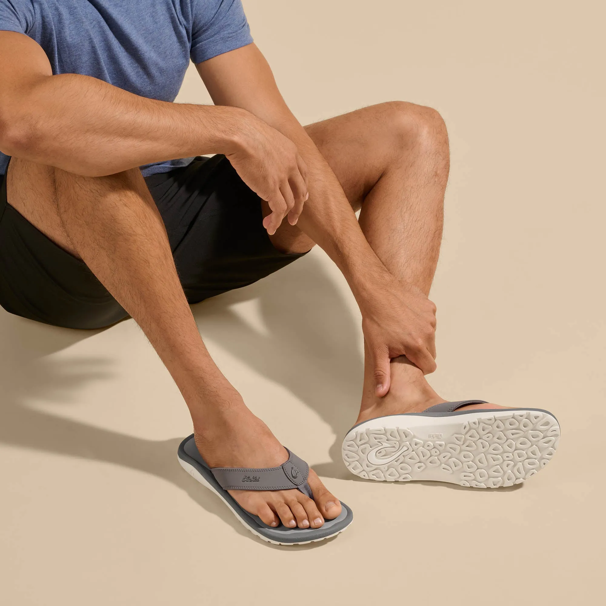 Lightweight Footwear Heel Design Ohana - Graphite