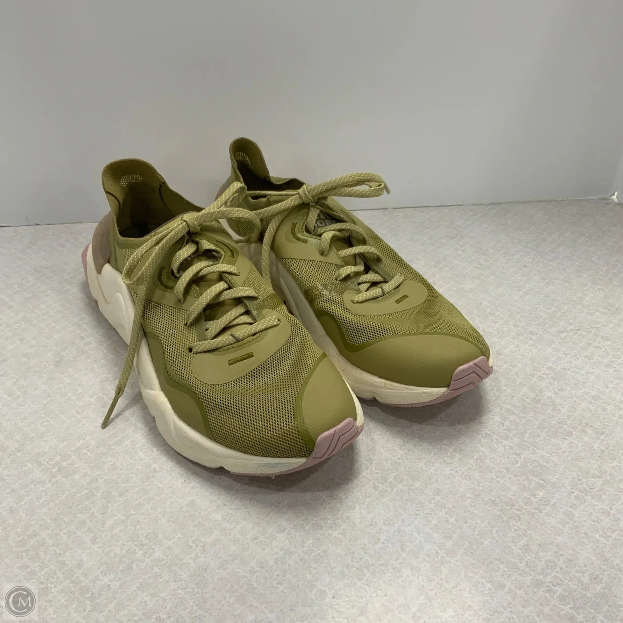 Shoes Sneakers By Sorel In Green, Size: 8.5 Neutral Stride Engineering Non Compression Upper