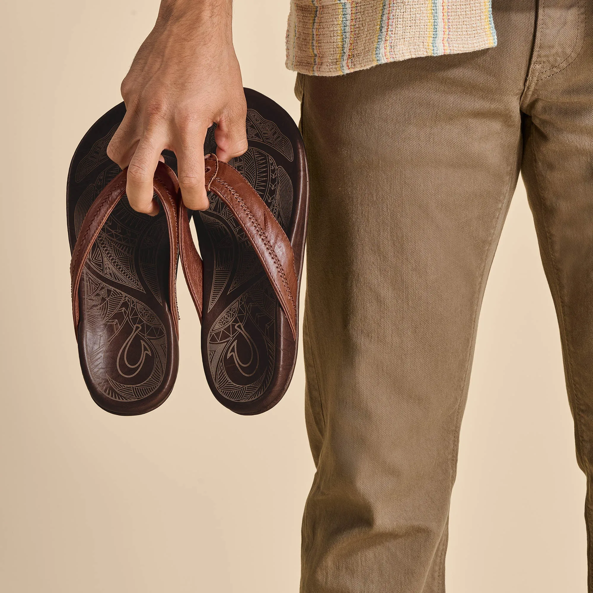 Hiapo - Rum / Dark Wood Mid Heel