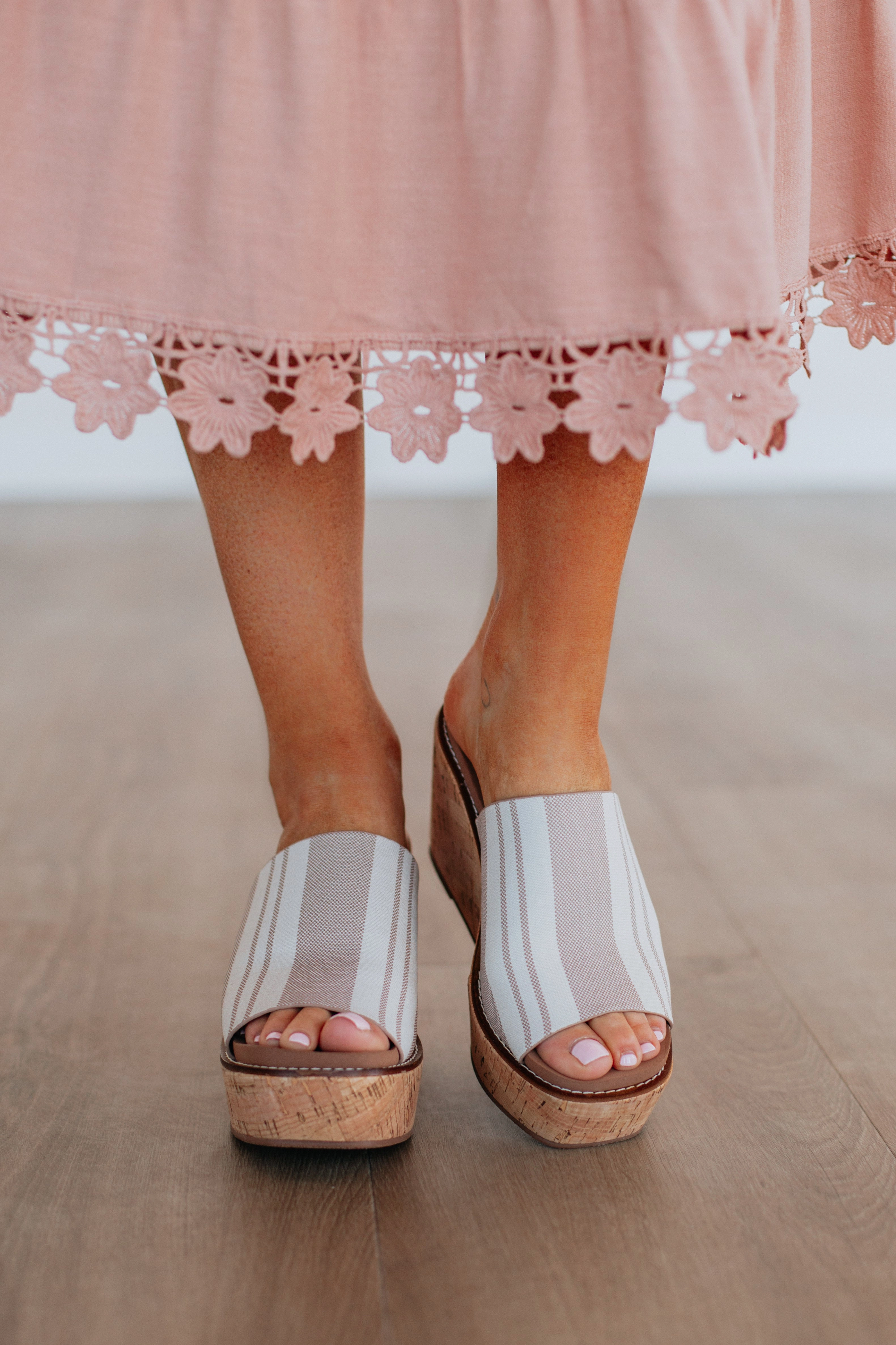 Abrasion Resistant Toe So Elevated Wedges