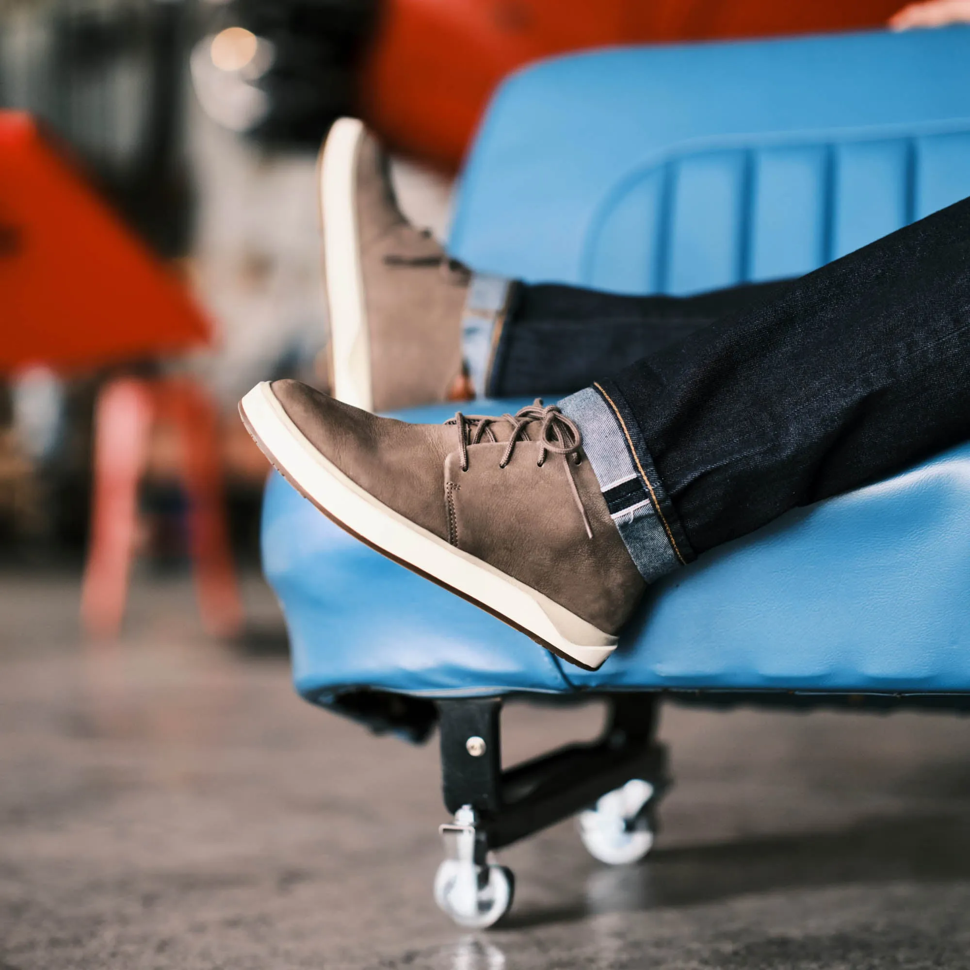 Papak Ili - Mustang Modern Cut Comfortable Movement