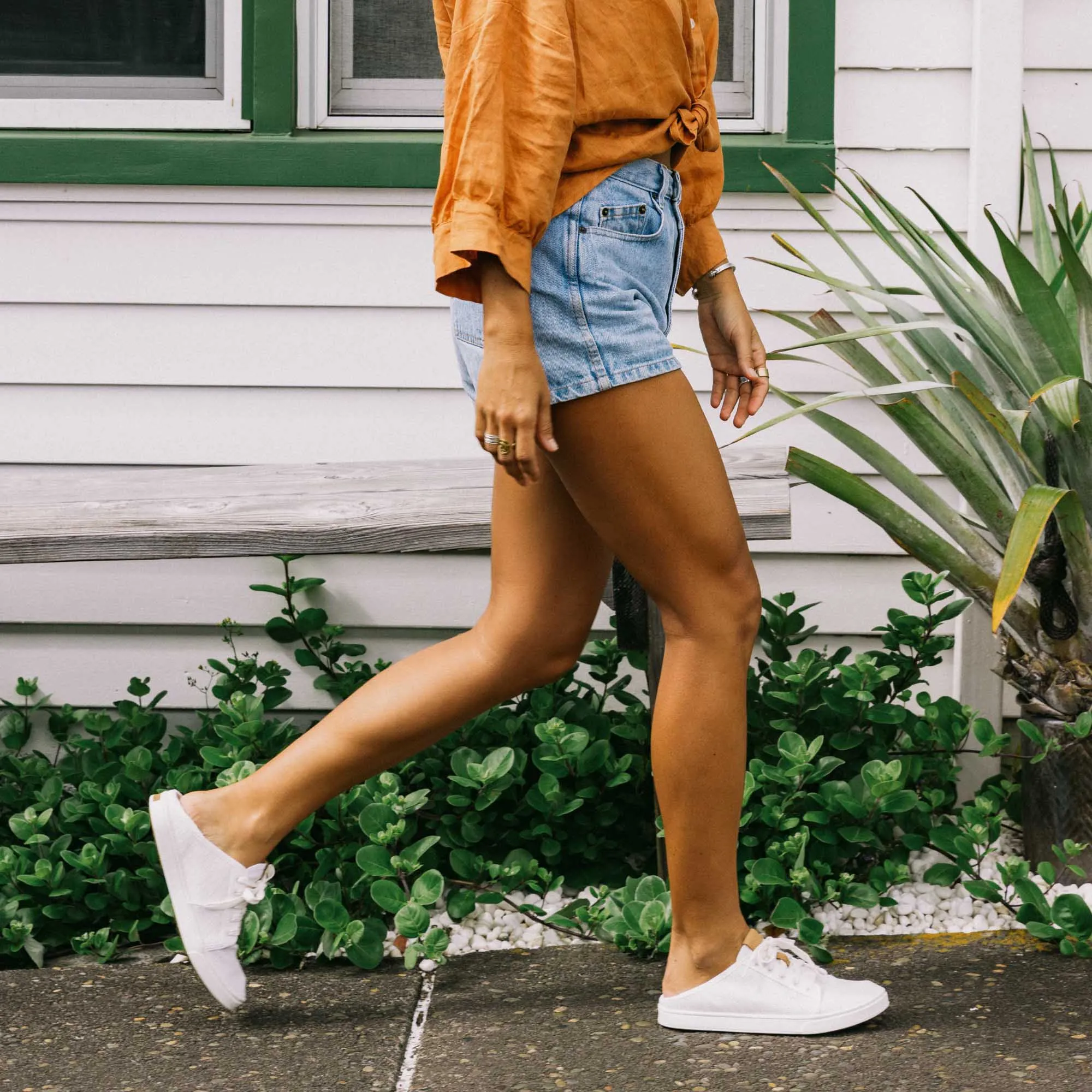 Pehuea L - White Comfort Heel Lightweight EVA Midsole