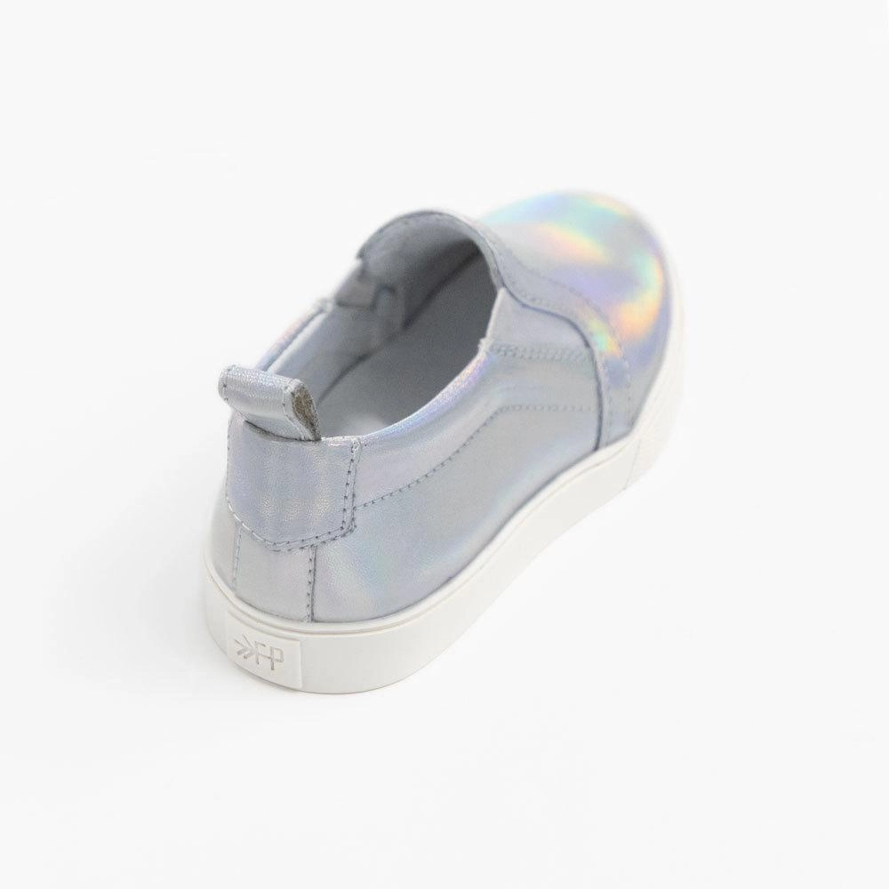 Rapid Motion Ergonomic Travel Enthusiasts Misty Laser Classic Slip On Sneaker