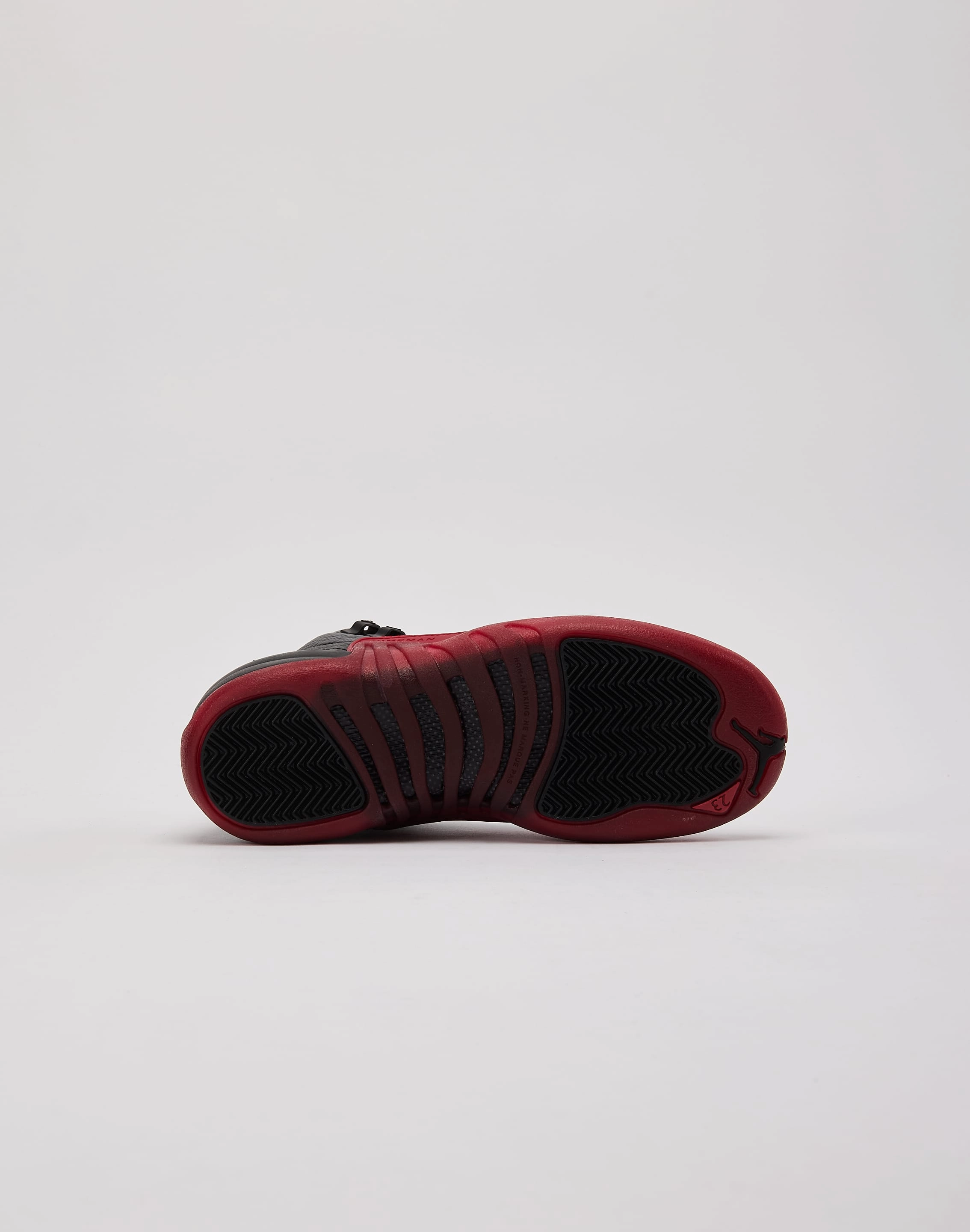 LightweightCushion Party - worthy kids' shoes Jordan Air Jordan 12 Retro 'Flu Game' Grade-School