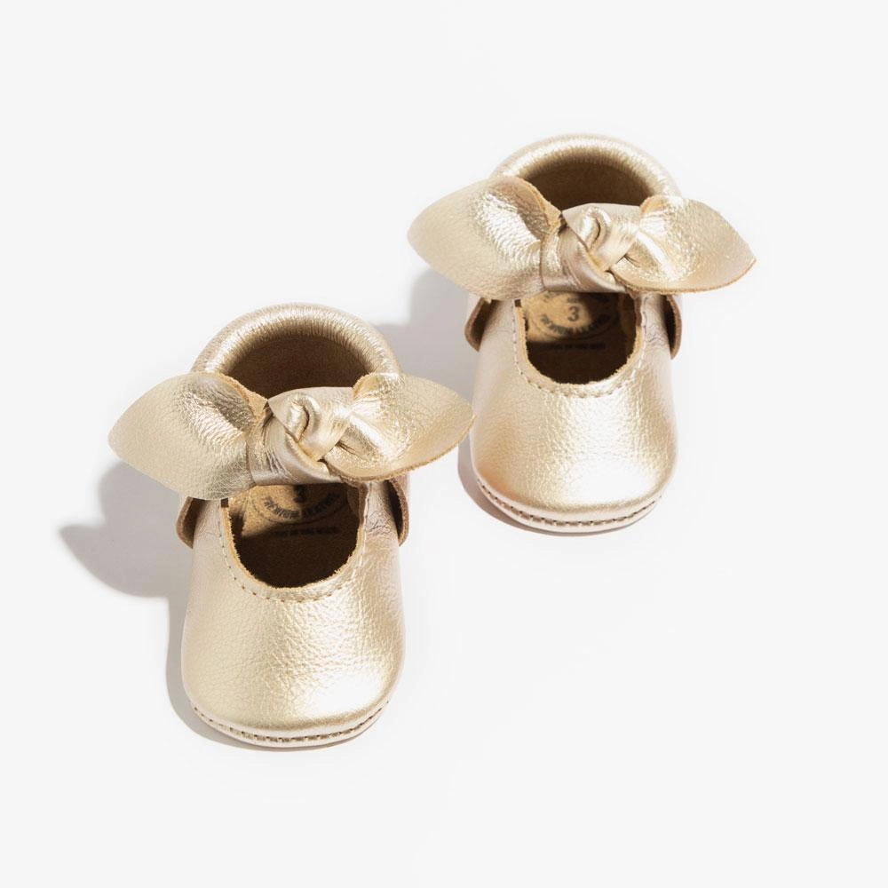 LightweightDesign Platinum Knotted Bow Baby Shoe