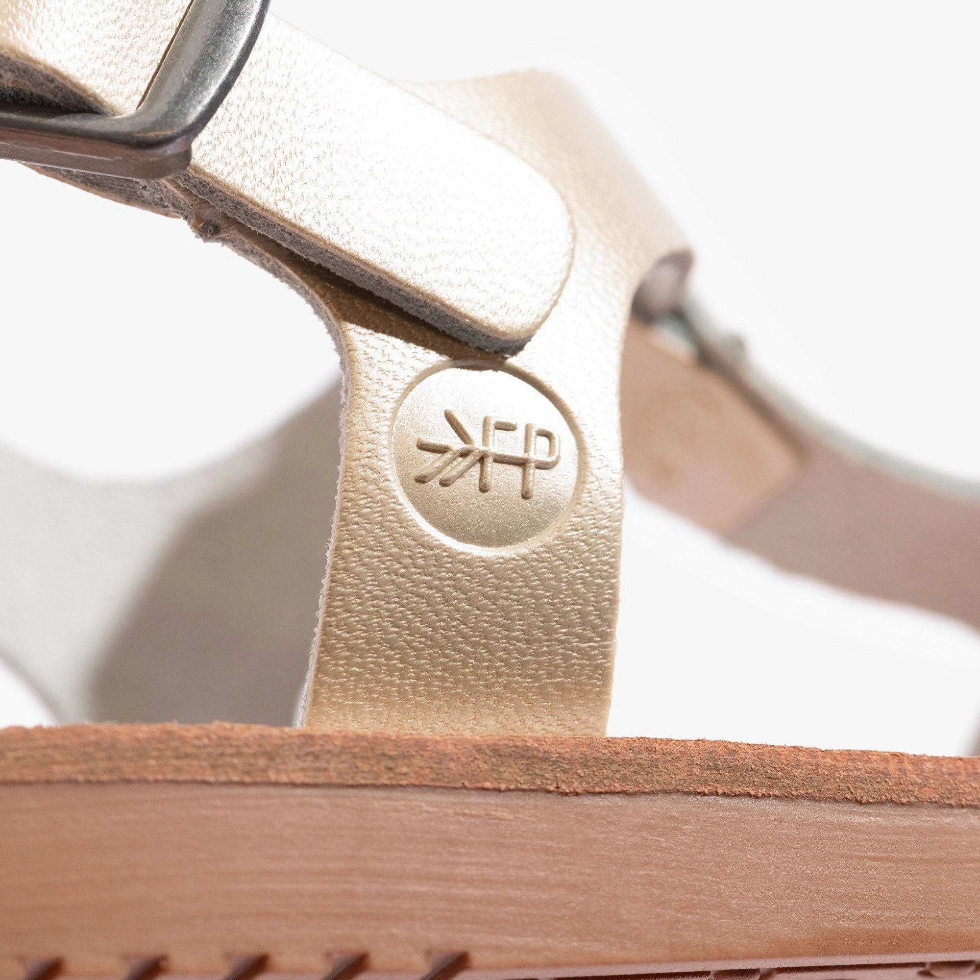 Comfortable Straps Fashionable Beach Footwear Platinum Malibu II Sandal