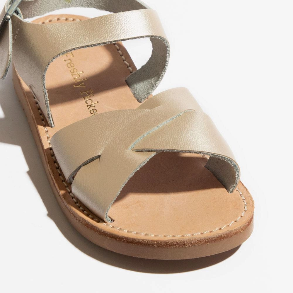 Chill Essential Platinum Saybrook Sandal