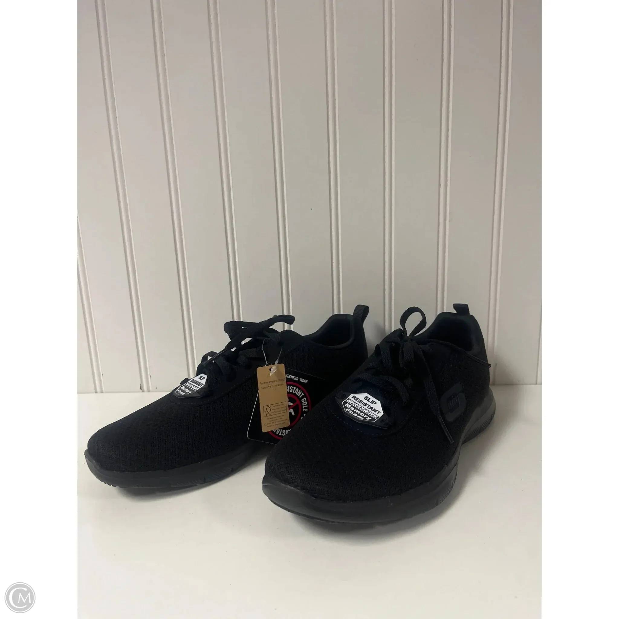 Shoes Sneakers By Skechers In Black, Size: 6.5 Padded collar design Easy Entry