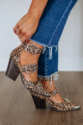 Proving My Point Heels - Leopard Roomy Toe Box