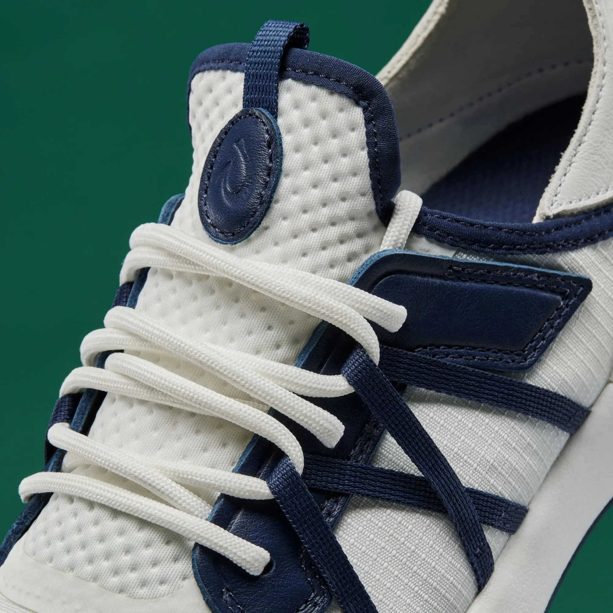 Manele - Bright White / Mood Indigo Breathable mesh design Abrasion Resistant Toe