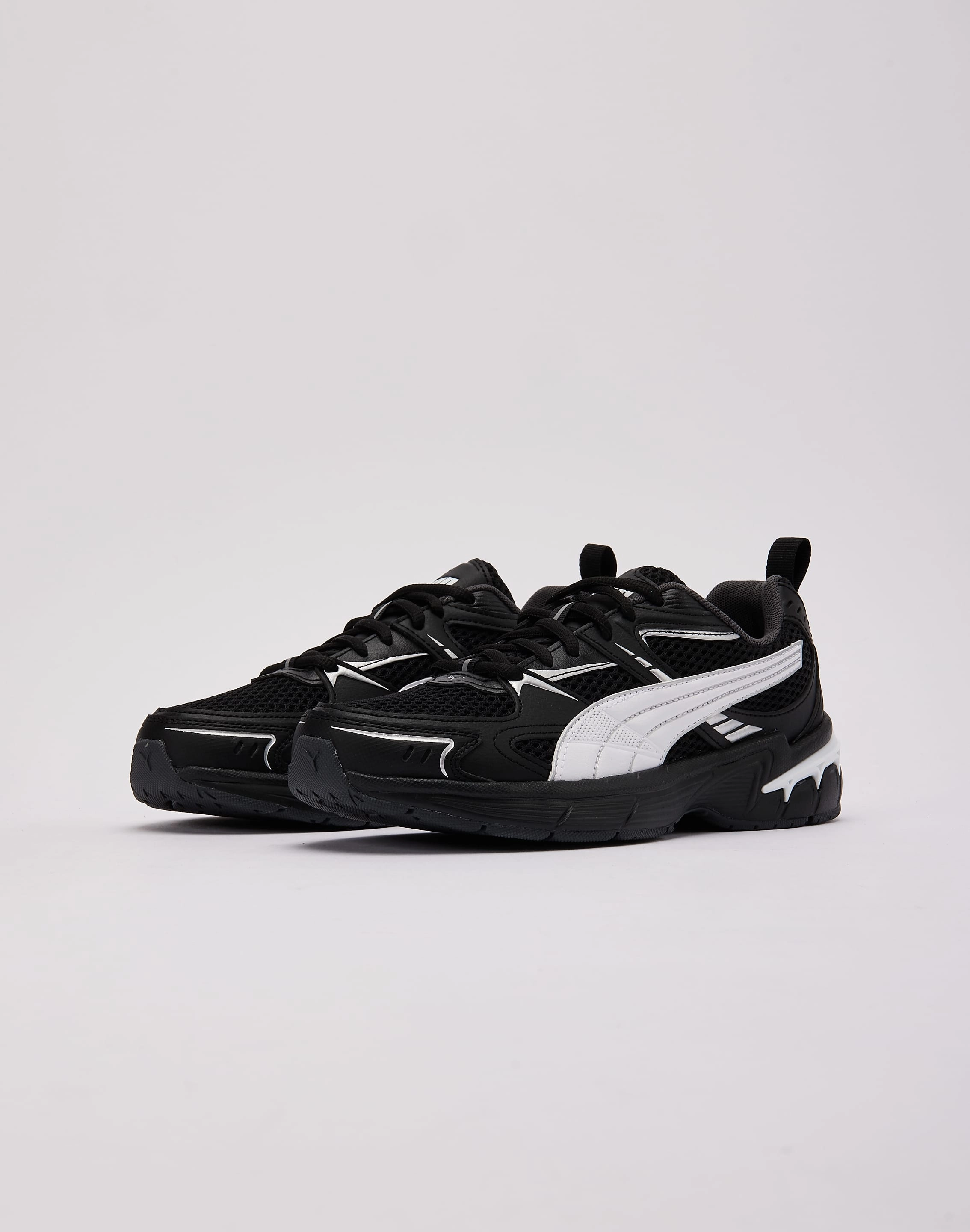 minimalist - feature shoes Puma Milenio Tech 2000 Grade-School