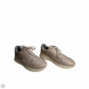 Flexible TPU Shank Travel Ready Shoes Sneakers By Everlane In Tan, Size: 8