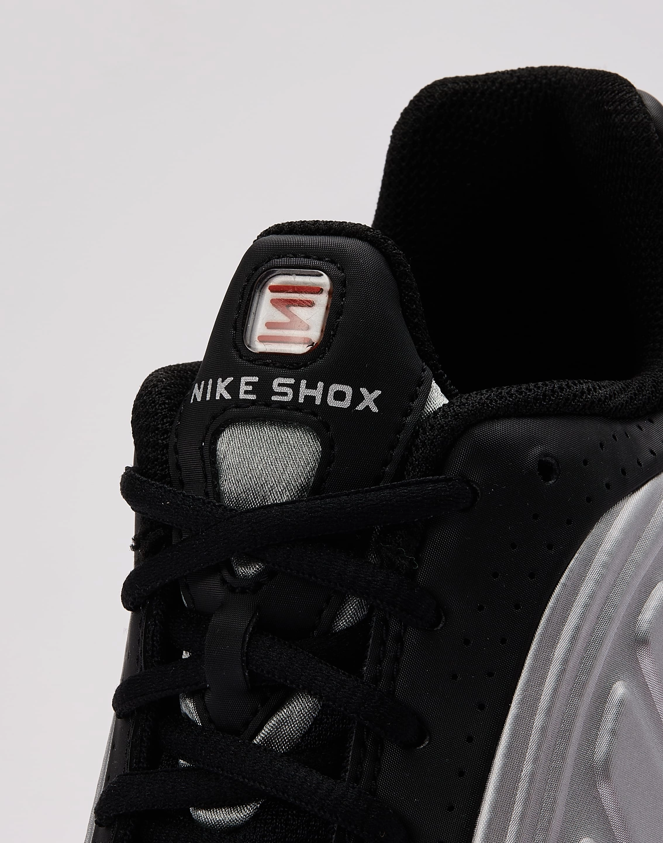Nike Shox R4 Grade-School Energy - boosting