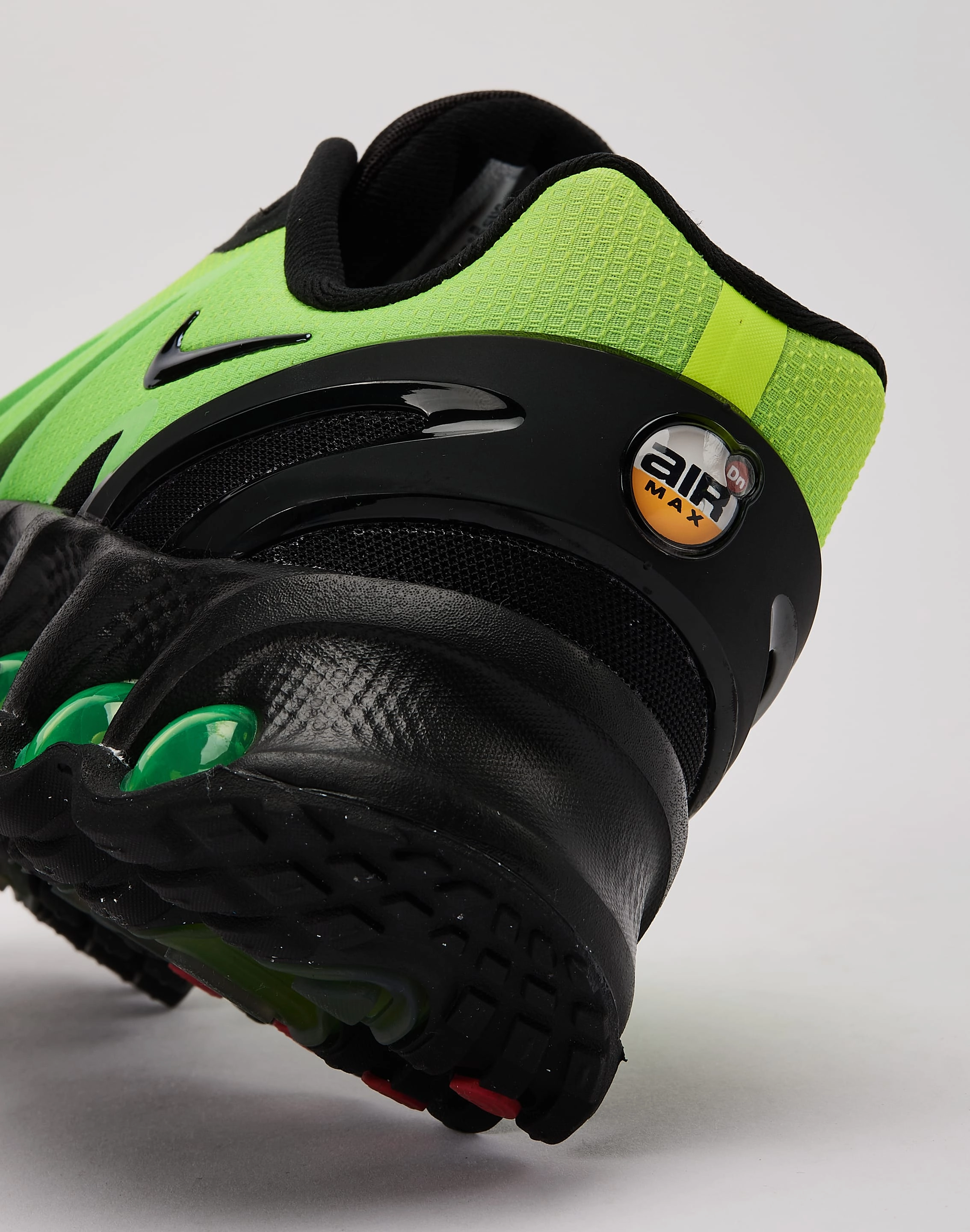 Nike Air Max Dn8 Grade-School Tensile Strength Weave