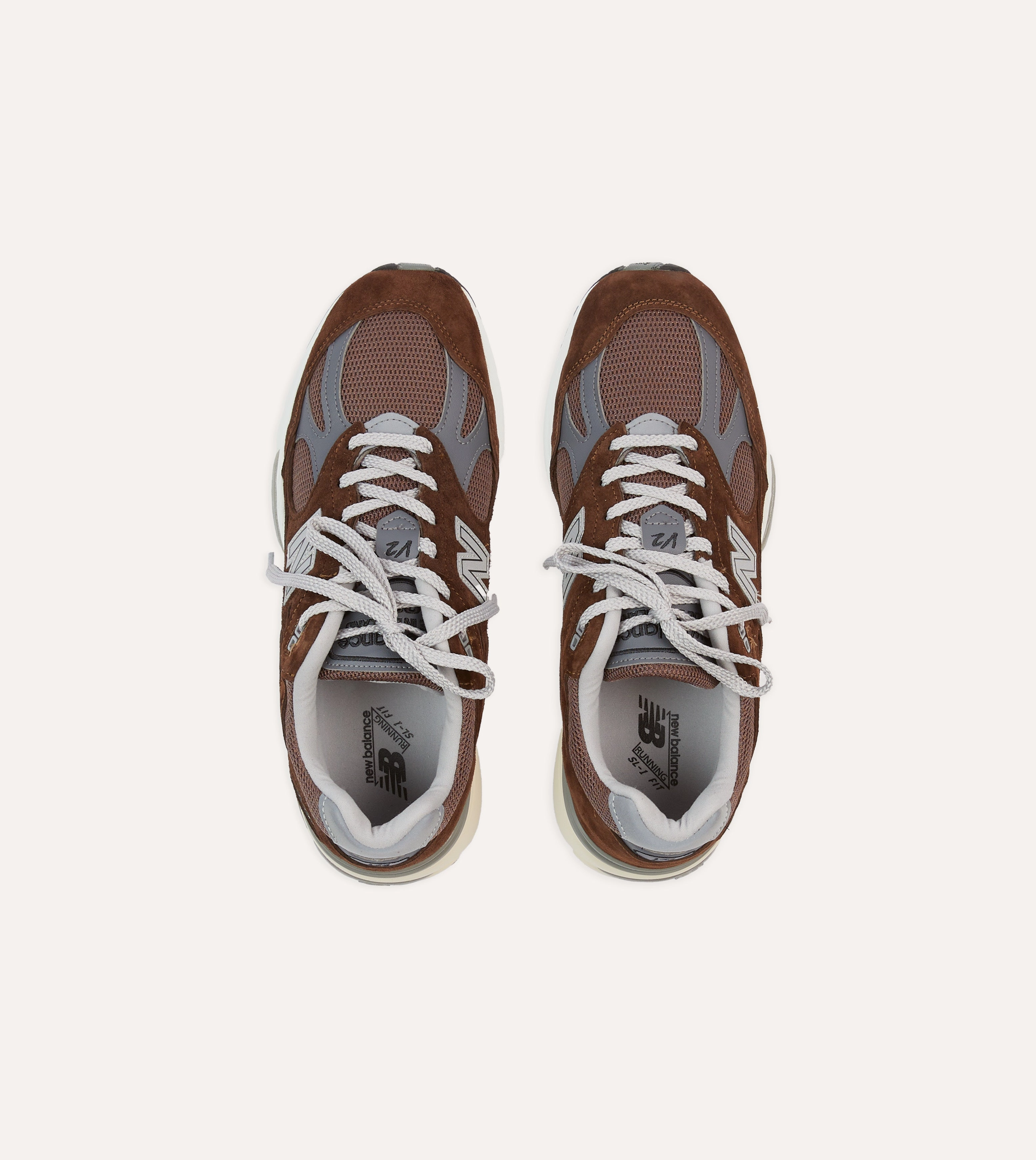 New Balance Pinecone Made in UK 991v2 Trainers Durable Build Low Profile