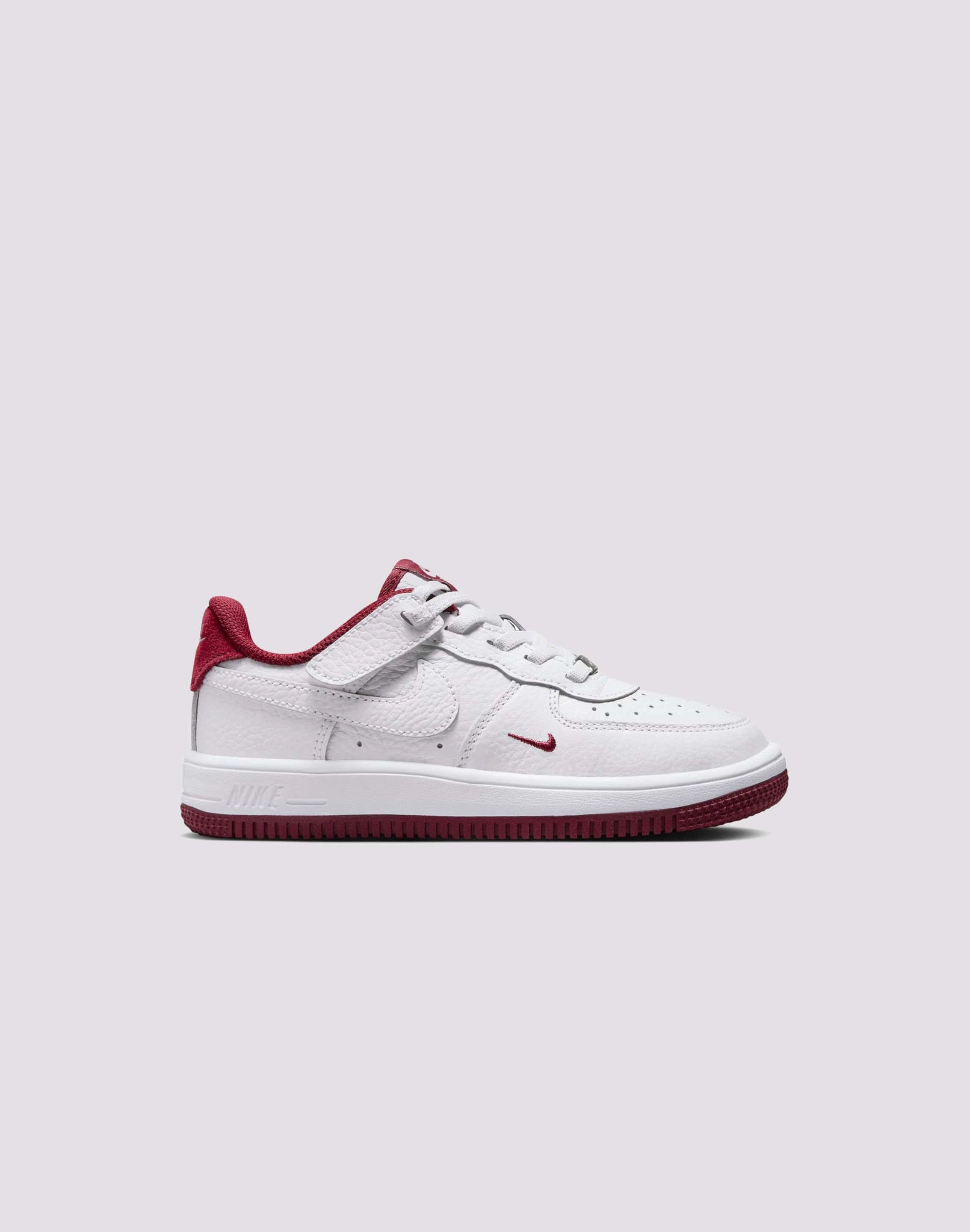 Boys' specific shoes Nike Air Force 1 Low EasyOn LV8 3 Preschool Boys' "White/Team Red"