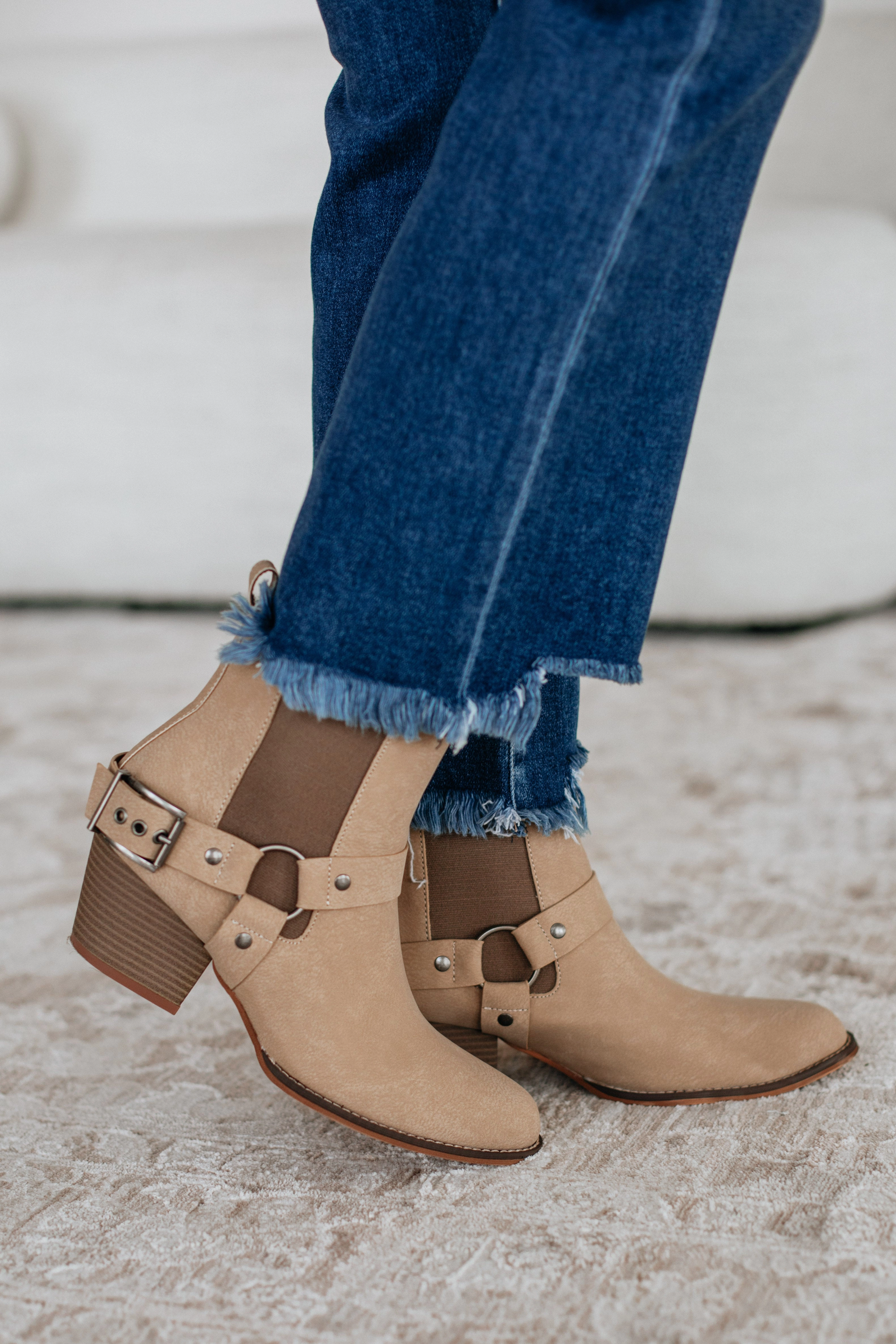 Stay In Tune Boots Casual