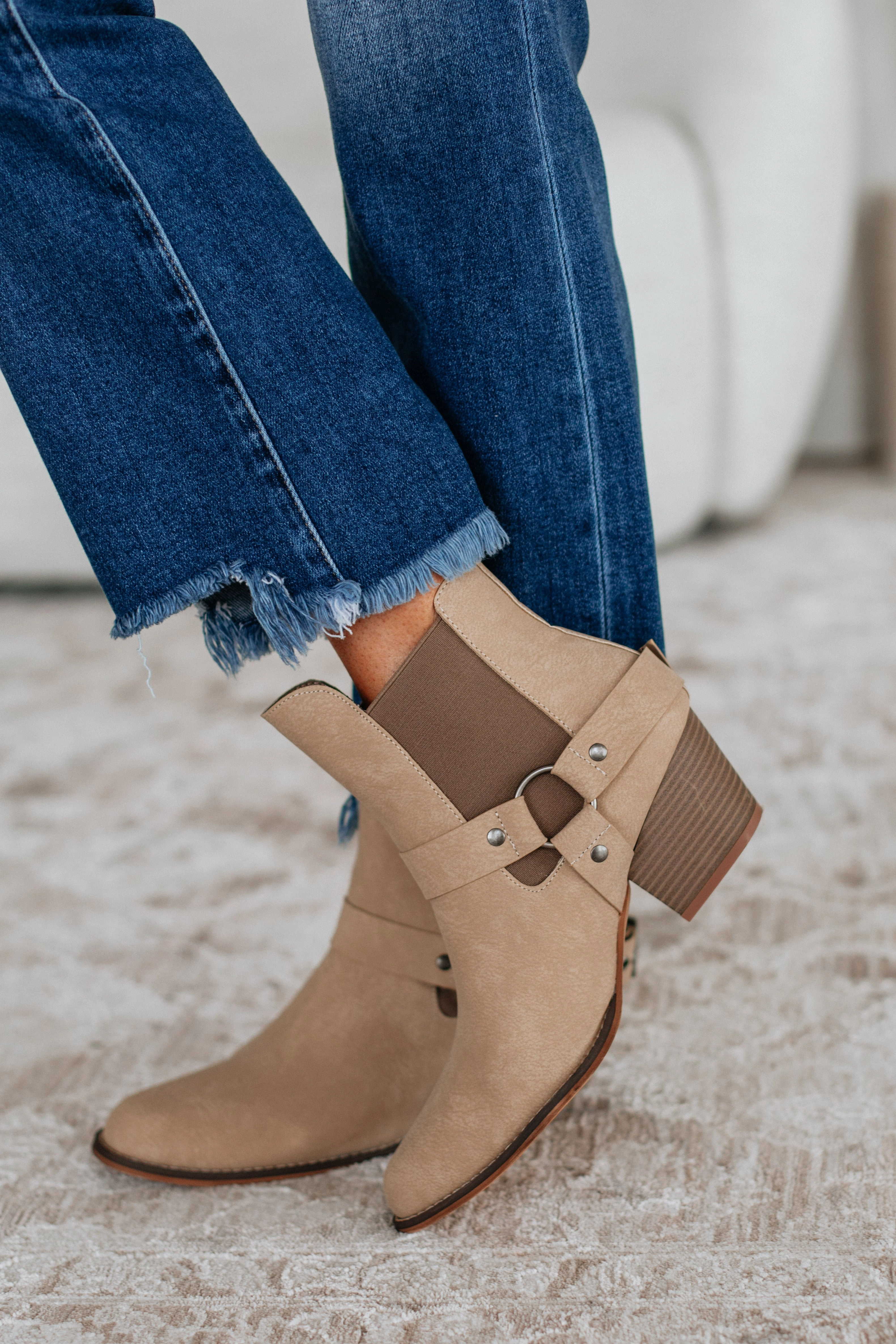 Gold Tone Love Glow Stay In Tune Boots