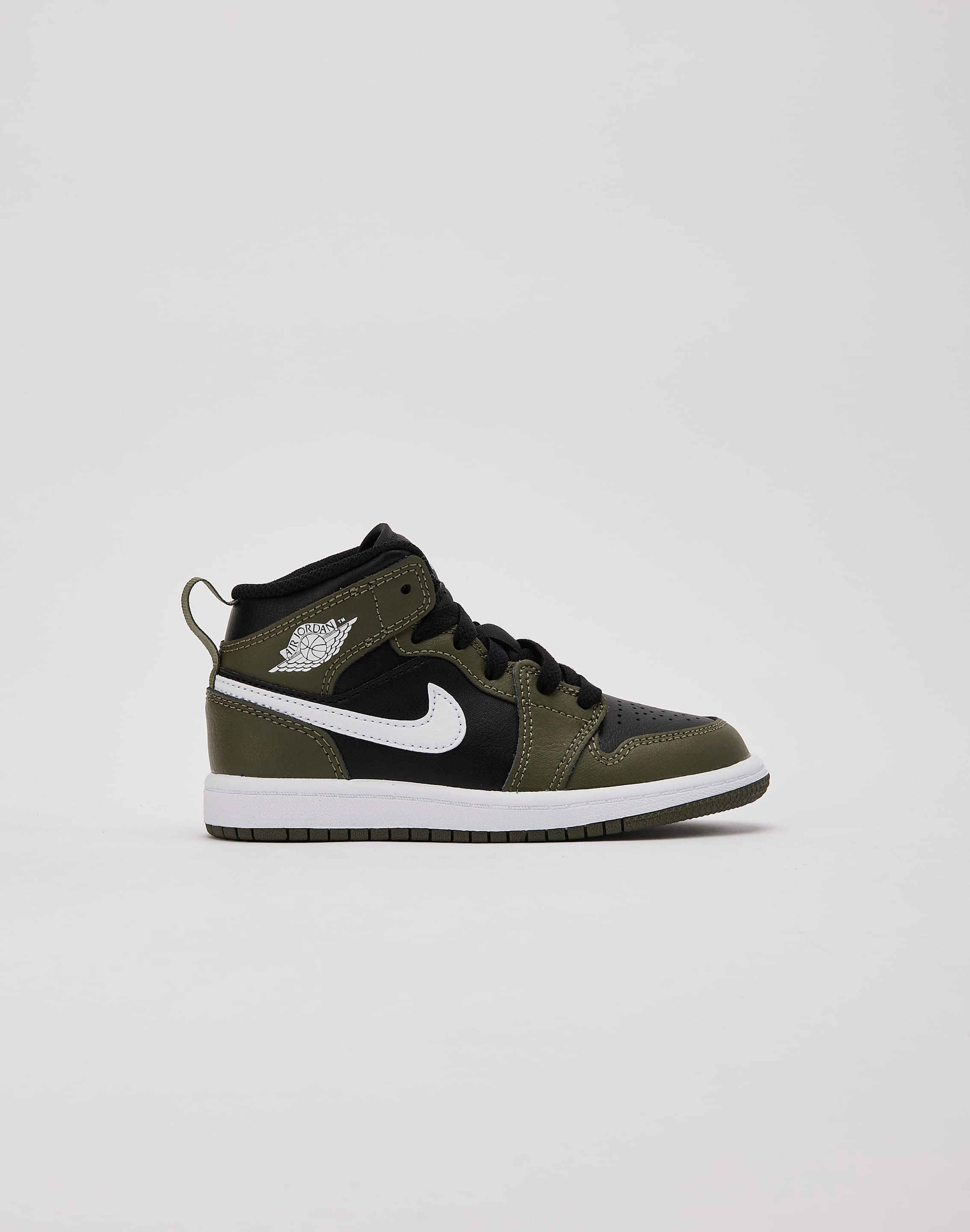 Water Resistant Canvas kids' shoes Jordan Air Jordan 1 Mid Pre-School