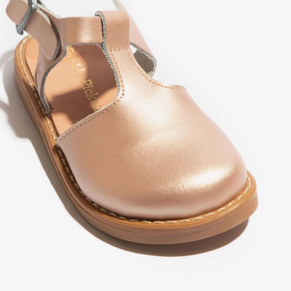 Trendy Footwear for Men Unisex Appeal Rose Gold Newport Clog