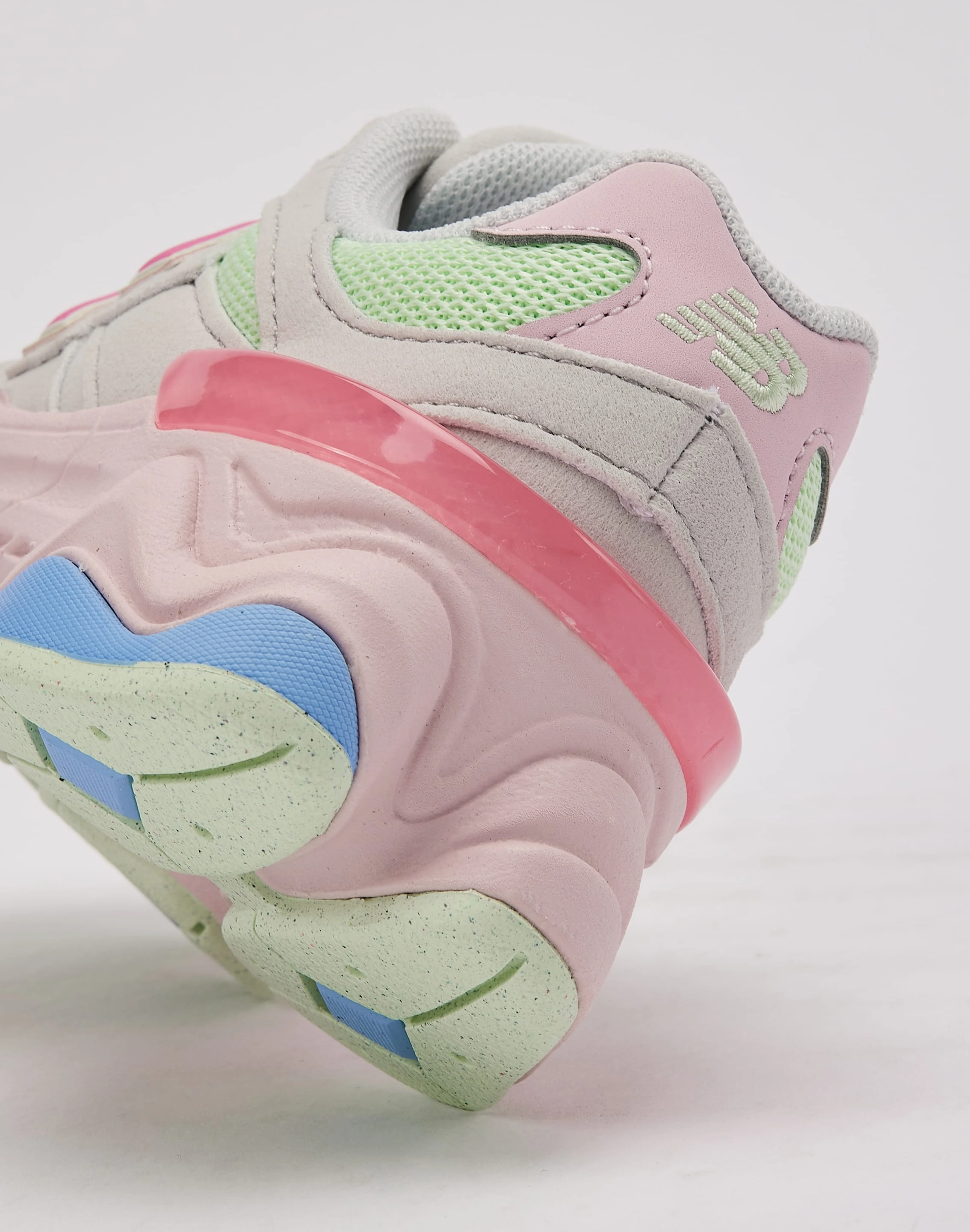 New Balance 9060 Pre-School Flat Terrain