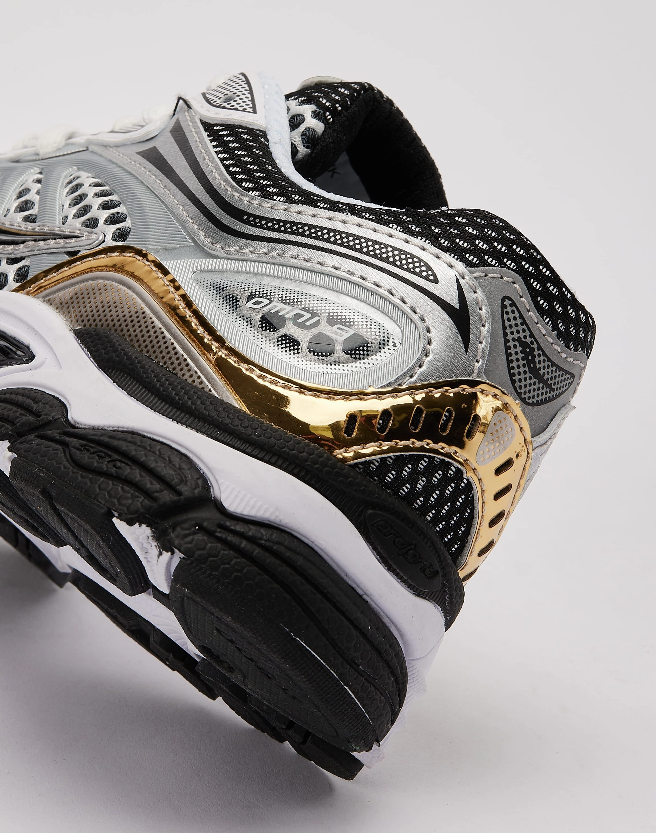 running in city shoes Saucony Omni 9 Pre-School