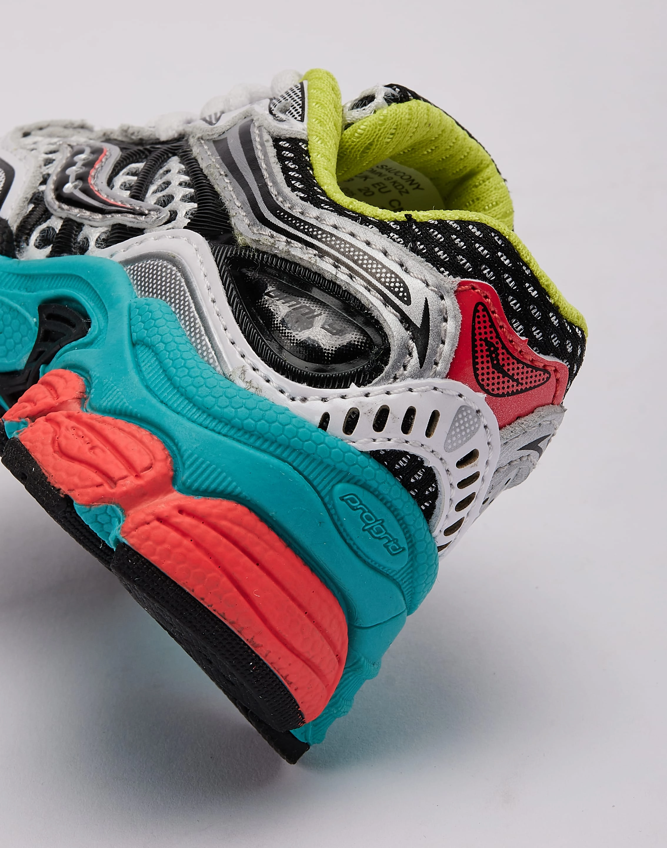 Saucony Omni 9 Toddler Ventilation Technology