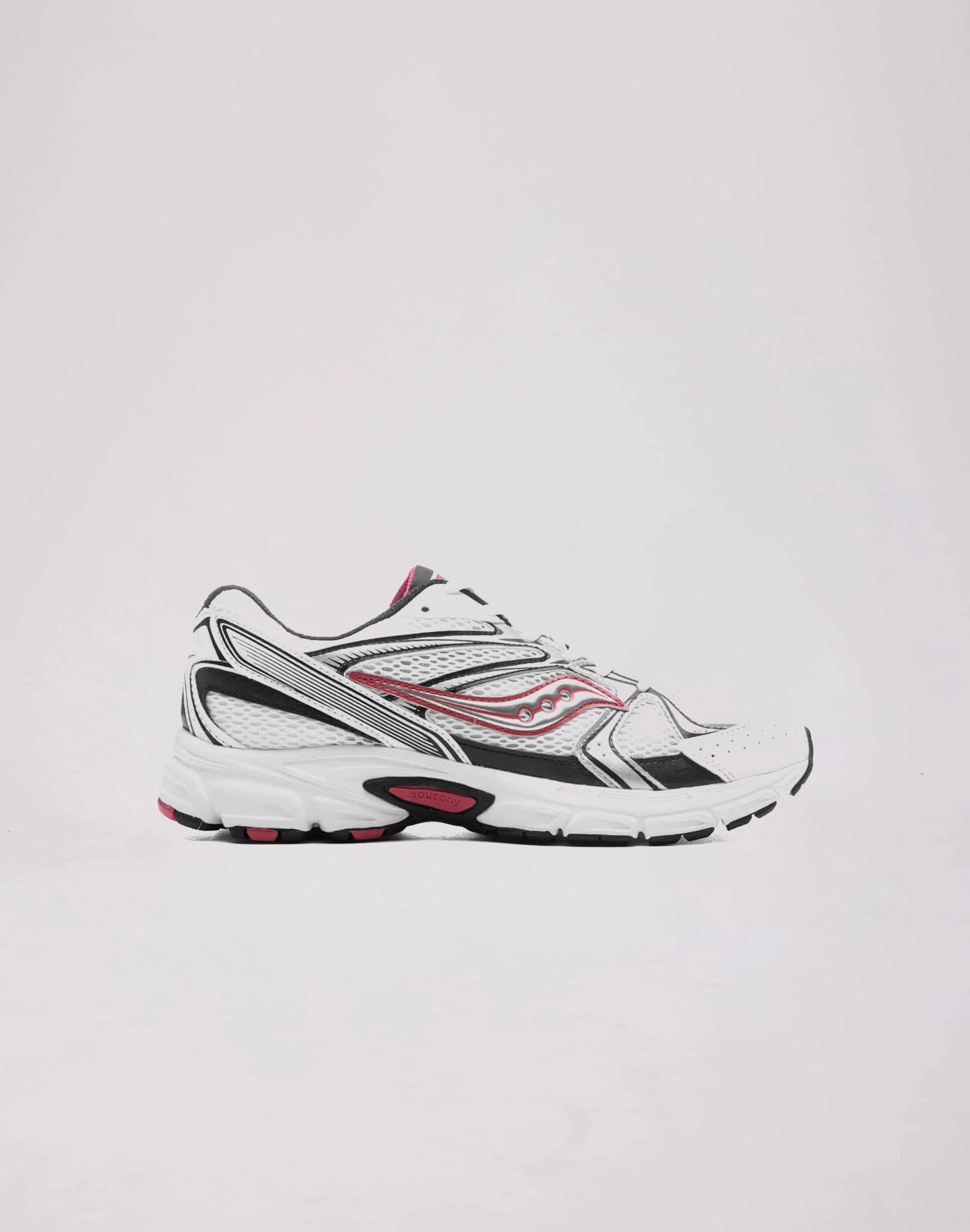 Neutral Stride Design wide - fit shoes Saucony Ride Millennium Grade-School