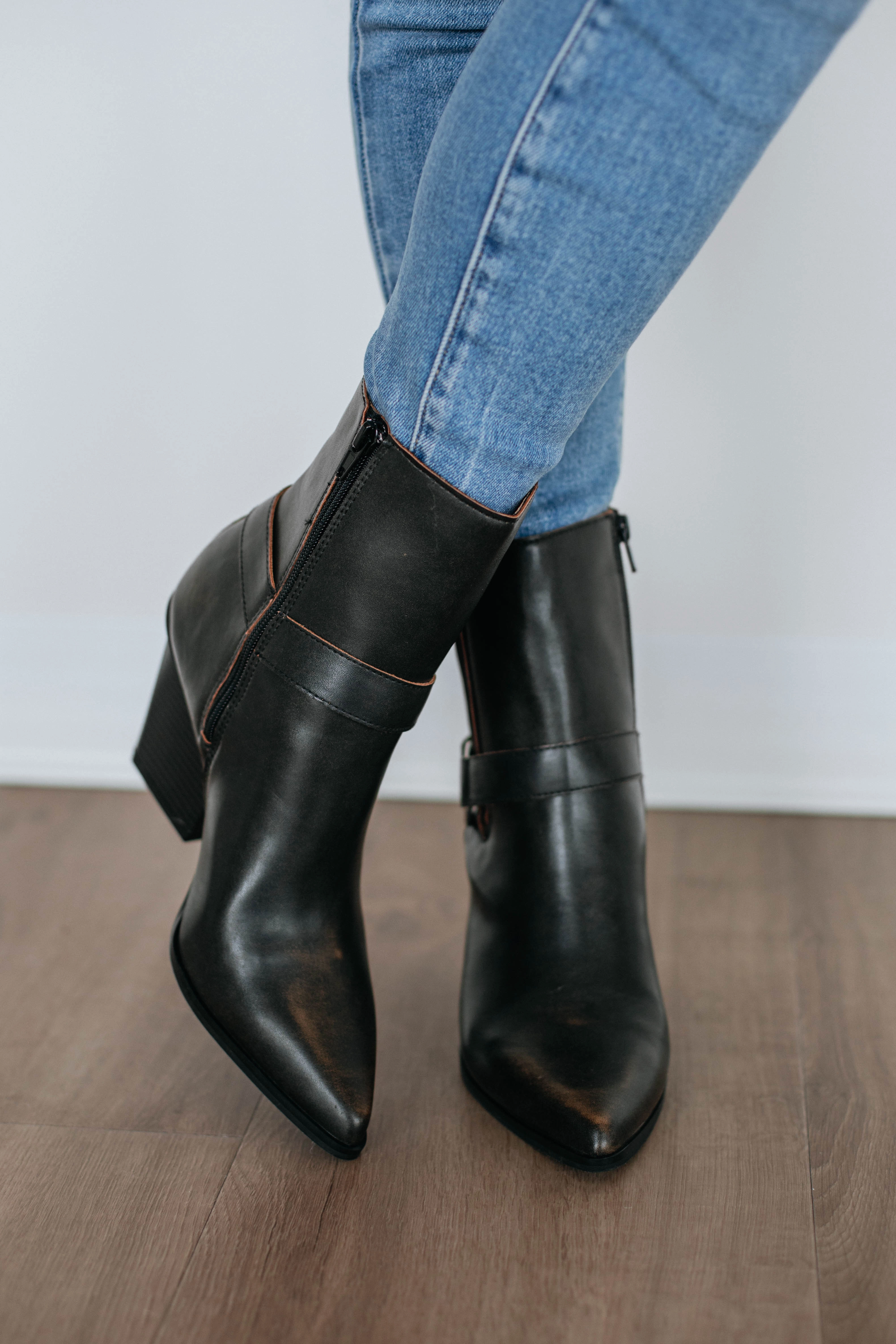 Silver Shine Quick Flex Reckless Attitude Boots - Espresso