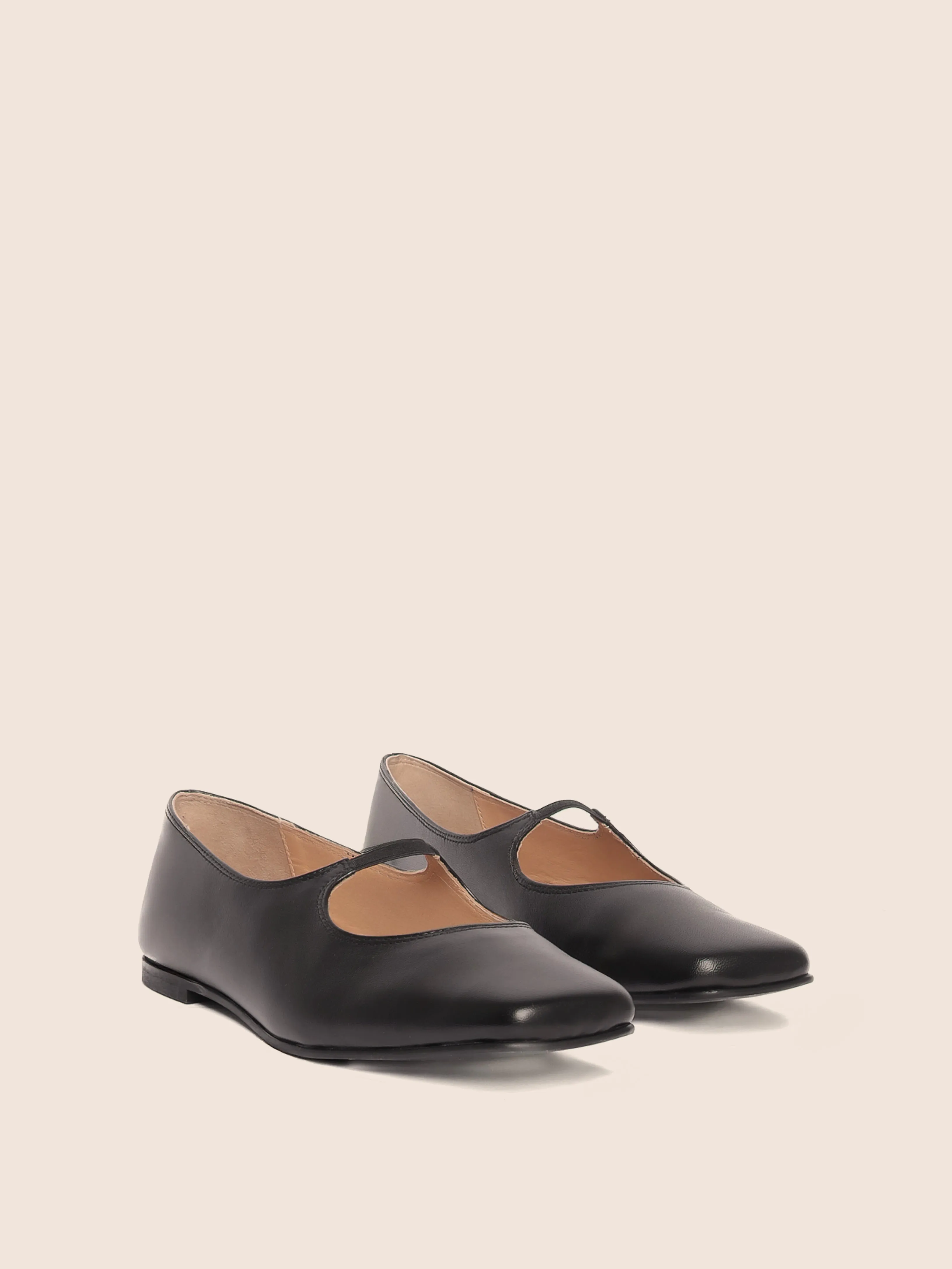 Seia Black Ballerina Cushion Fit