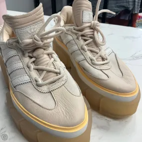 Foam Support Shoes Sneakers By Adidas In Beige, Size: 7.5