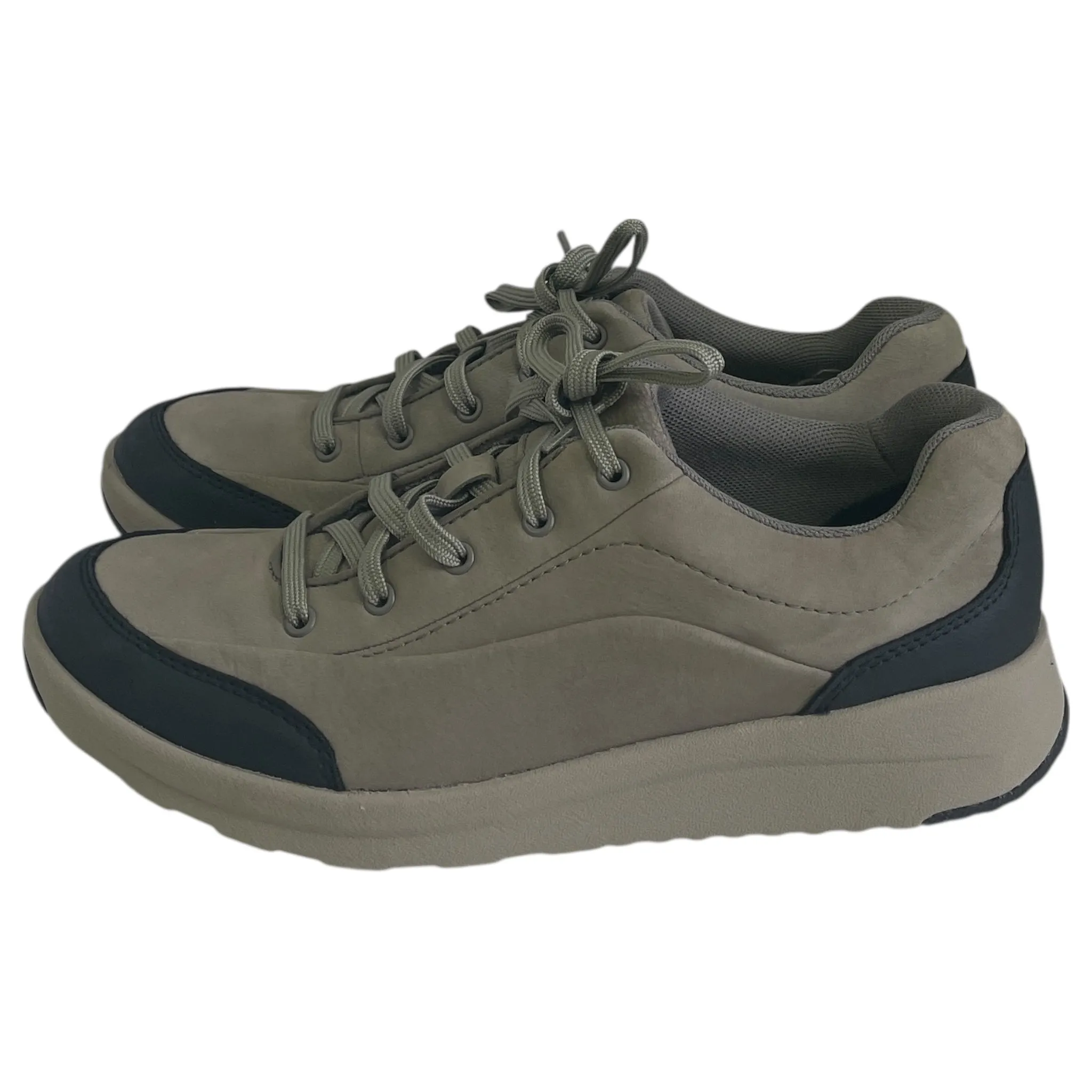 Shoes Sneakers By Clarks In Taupe, Size:7.5 Weekend Trail No Tie Closure