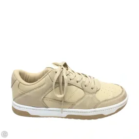 All-Purpose Use Shoes Sneakers By Clothes Mentor In Cream, Size: 6