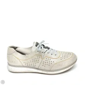 EVA Shoes Sneakers By Clothes Mentor In Cream, Size: 8.5