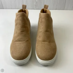 High Rebound Foam Shoes Sneakers By Clothes Mentor In Tan, Size: 9.5