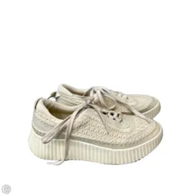 Shoes Sneakers By Dolce Vita In Cream, Size: 8 Outdoor Day