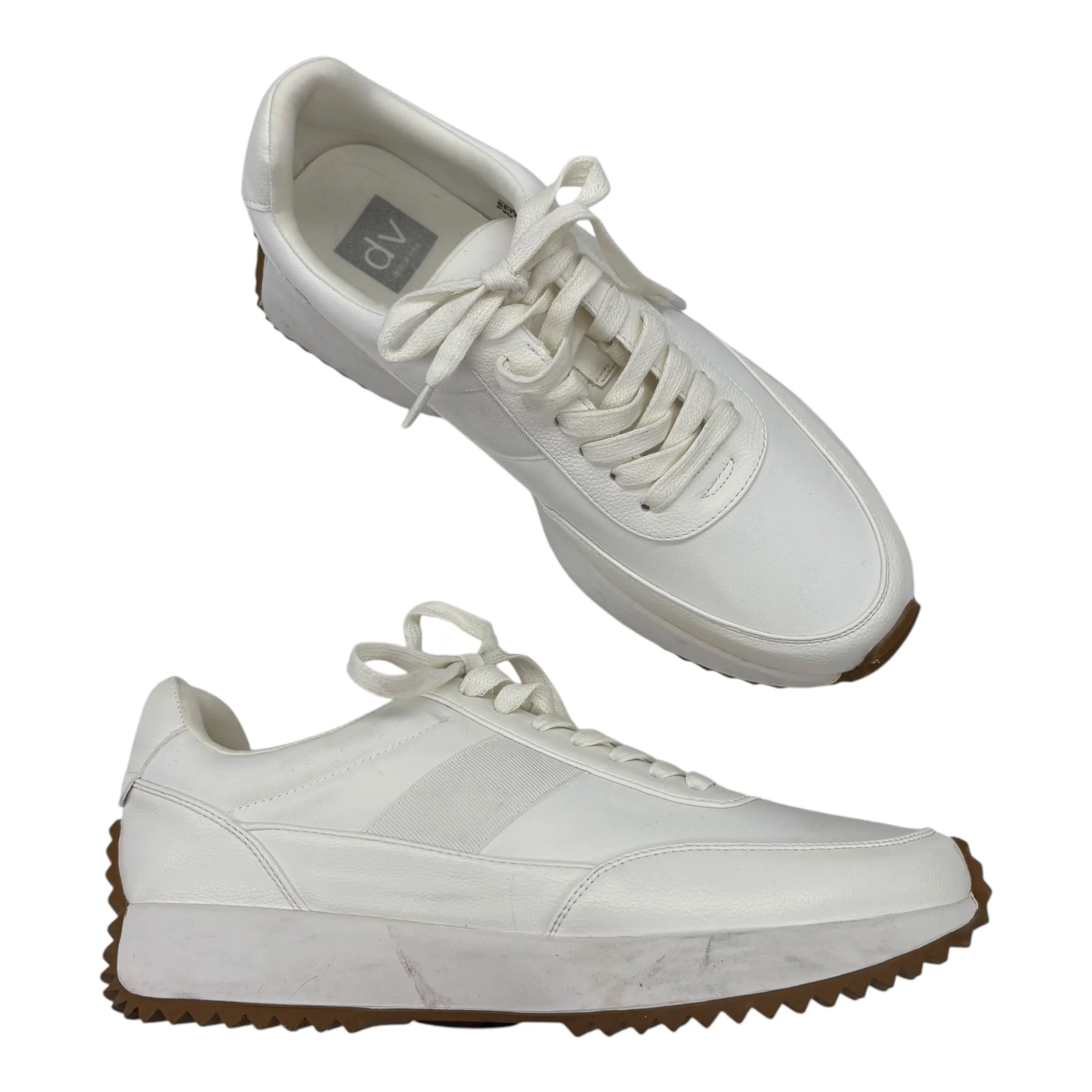 Motion Balance Thermoregulating Insoles Shoes Sneakers By Dolce Vita In Cream, Size:11