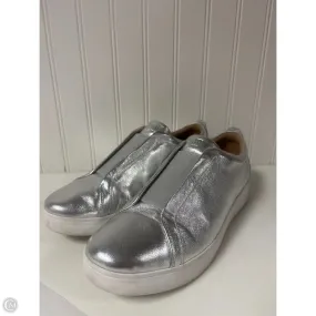 Eco Friendly Material Shoes Sneakers By Fitflop In Silver, Size: 10