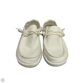 Shoes Sneakers By Hey Dude In White, Size: 8 Travel Ease