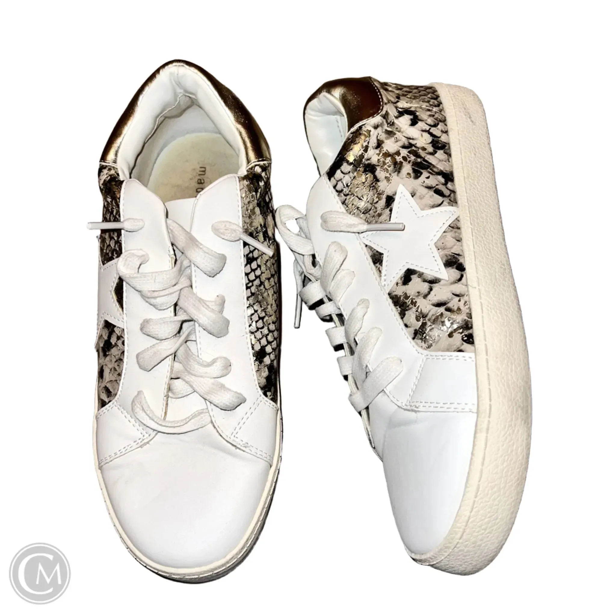 Shoes Sneakers By Madden Girl In White, Size: 8 Athletic Design Crisp Detail