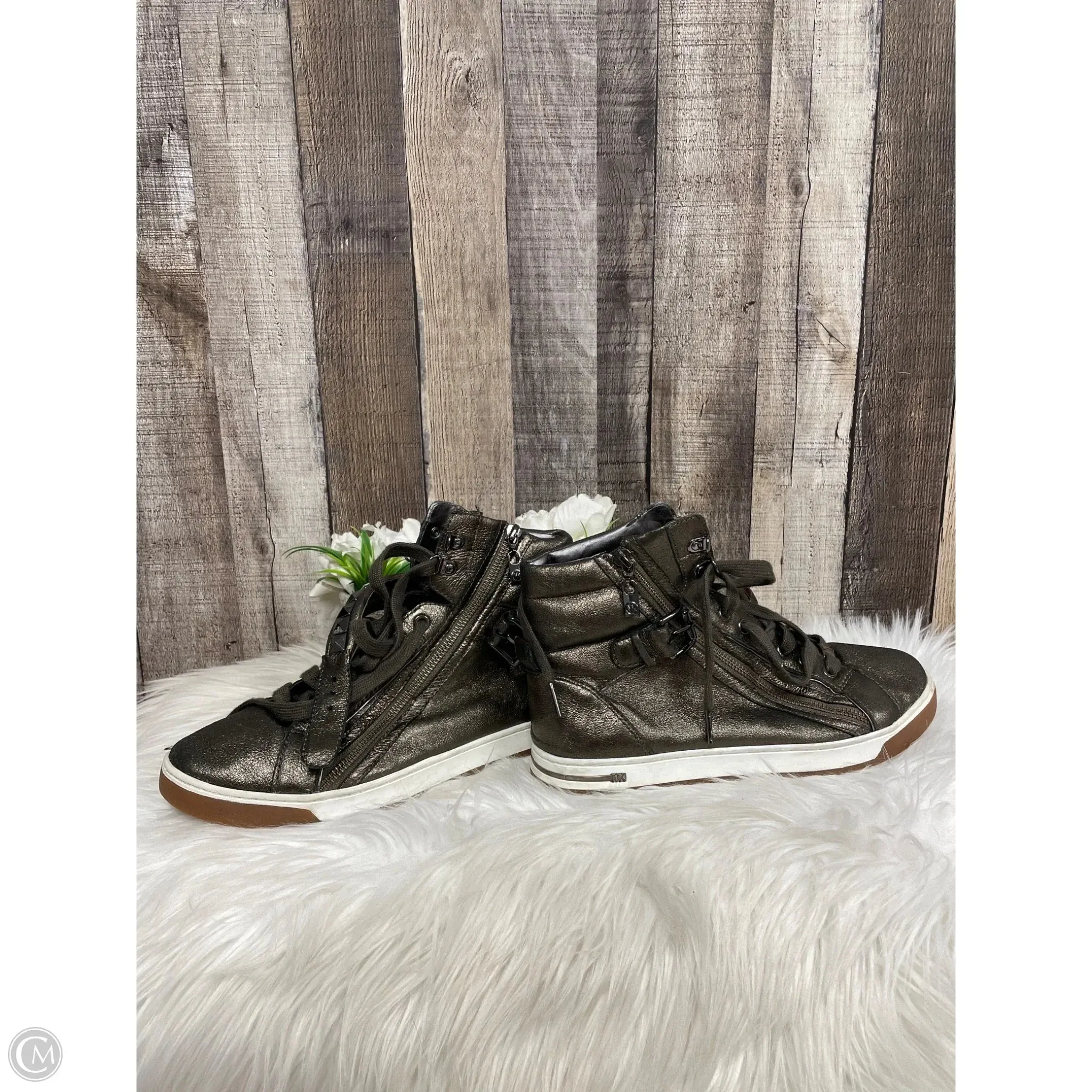 Non Restrictive Upper Arch Stabilization Shoes Sneakers By Michael Kors In Copper, Size: 10