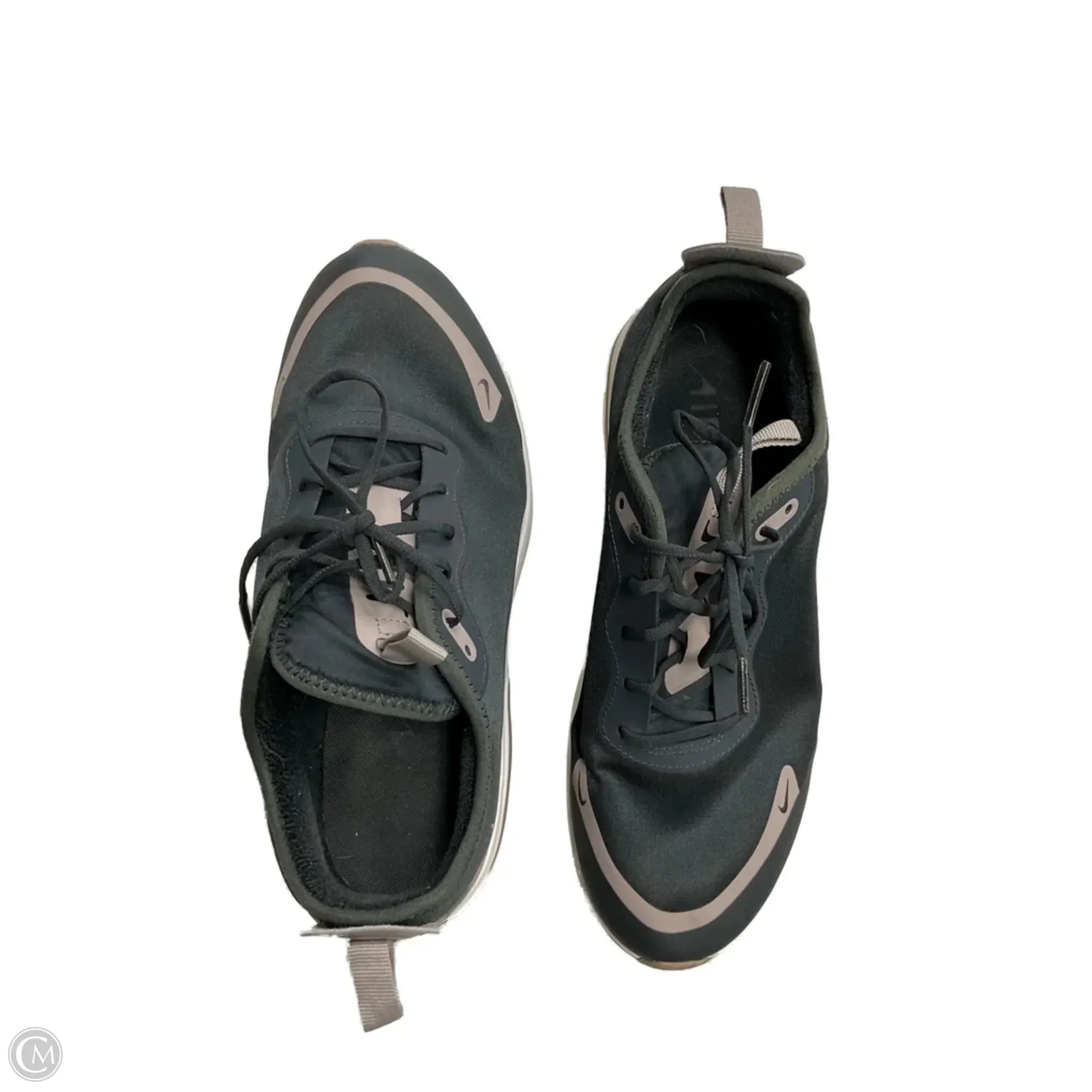 Shoes Sneakers By Nike In Grey, Size: 8 LaceUpDesign Foldable Design