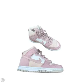 Contemporary Fit Stylish Silhouette Shoes Sneakers By Nike In Pink, Size: 5